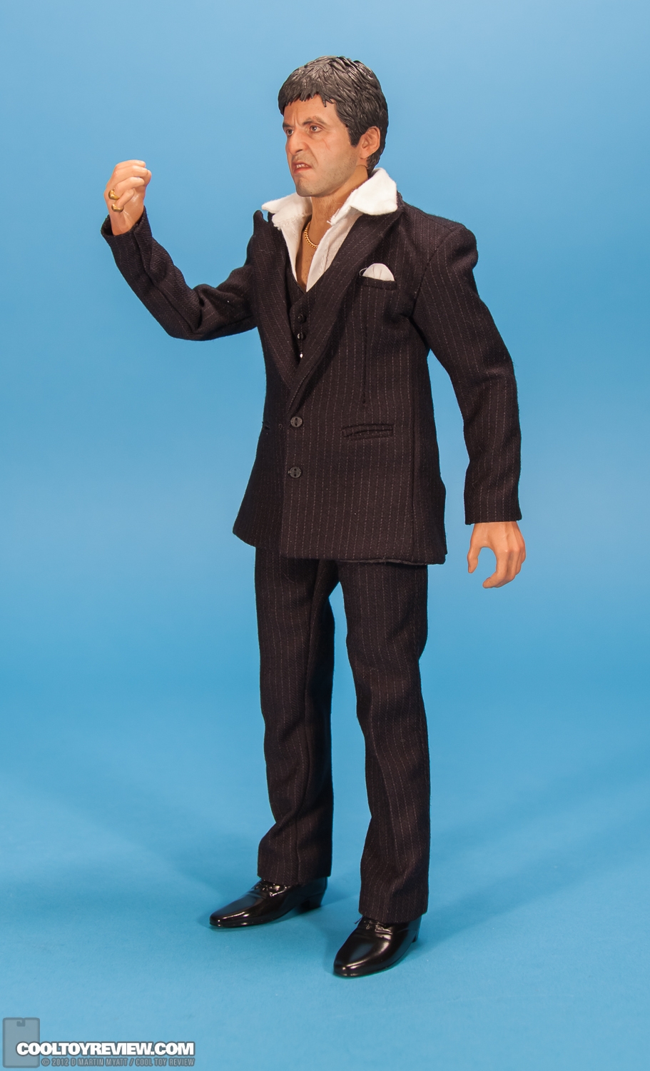 Scarface_War_Version_Black_Enterbay-03.jpg