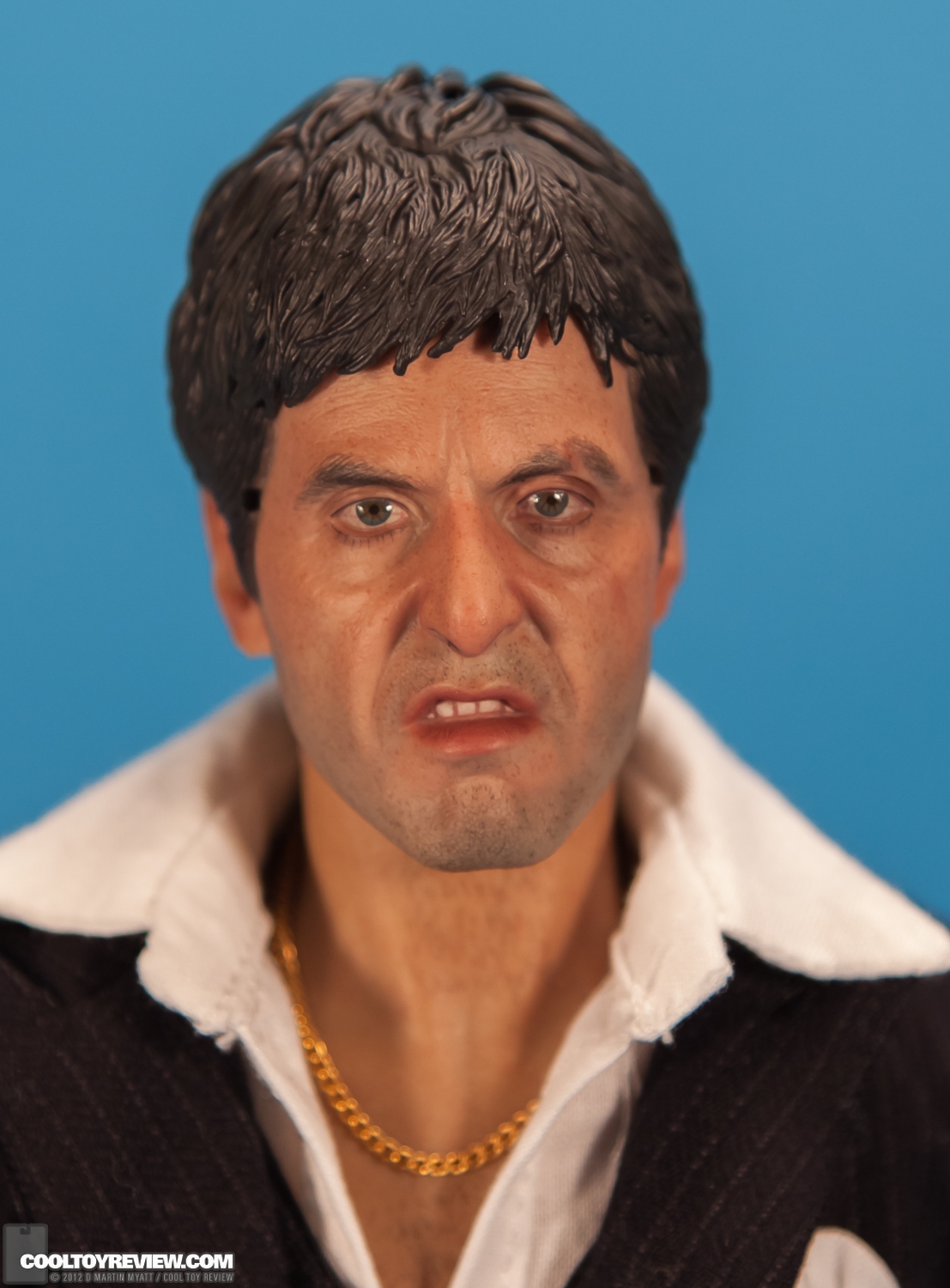 Scarface_War_Version_Black_Enterbay-05.jpg