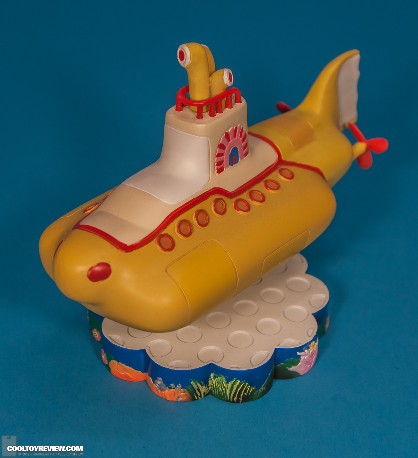 The_Beatles_Yellow_Submarine_Shakems_Factory_Entertainment-06.jpg