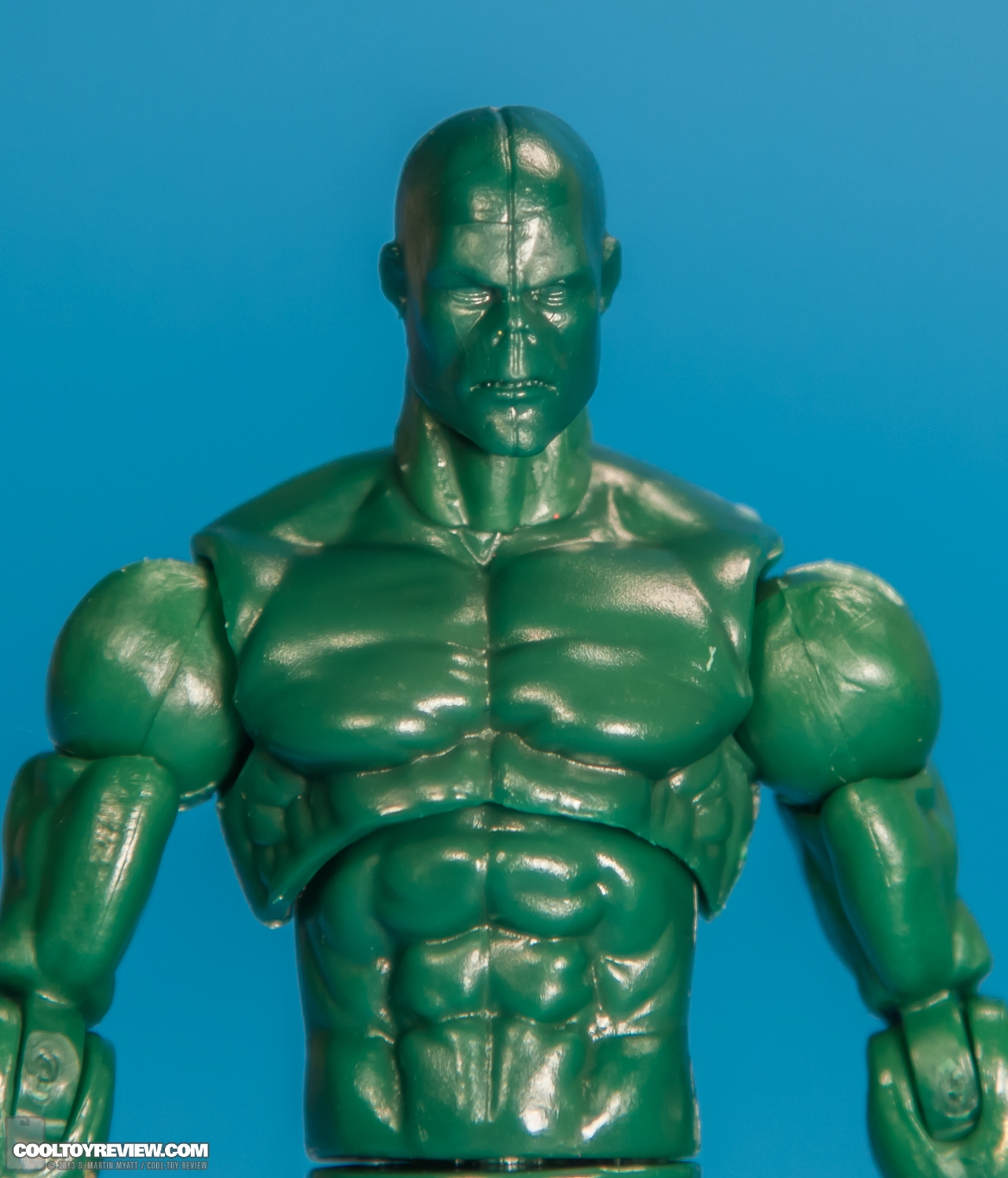 Series-5-05-Mysterio-Marvel-Universe-Hasbro-2013-009.jpg