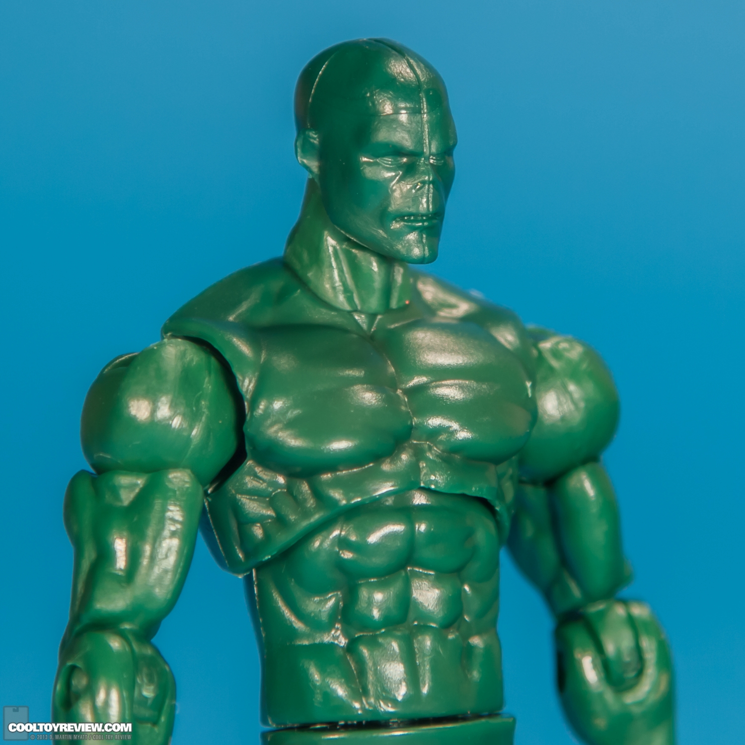 Series-5-05-Mysterio-Marvel-Universe-Hasbro-2013-010.jpg