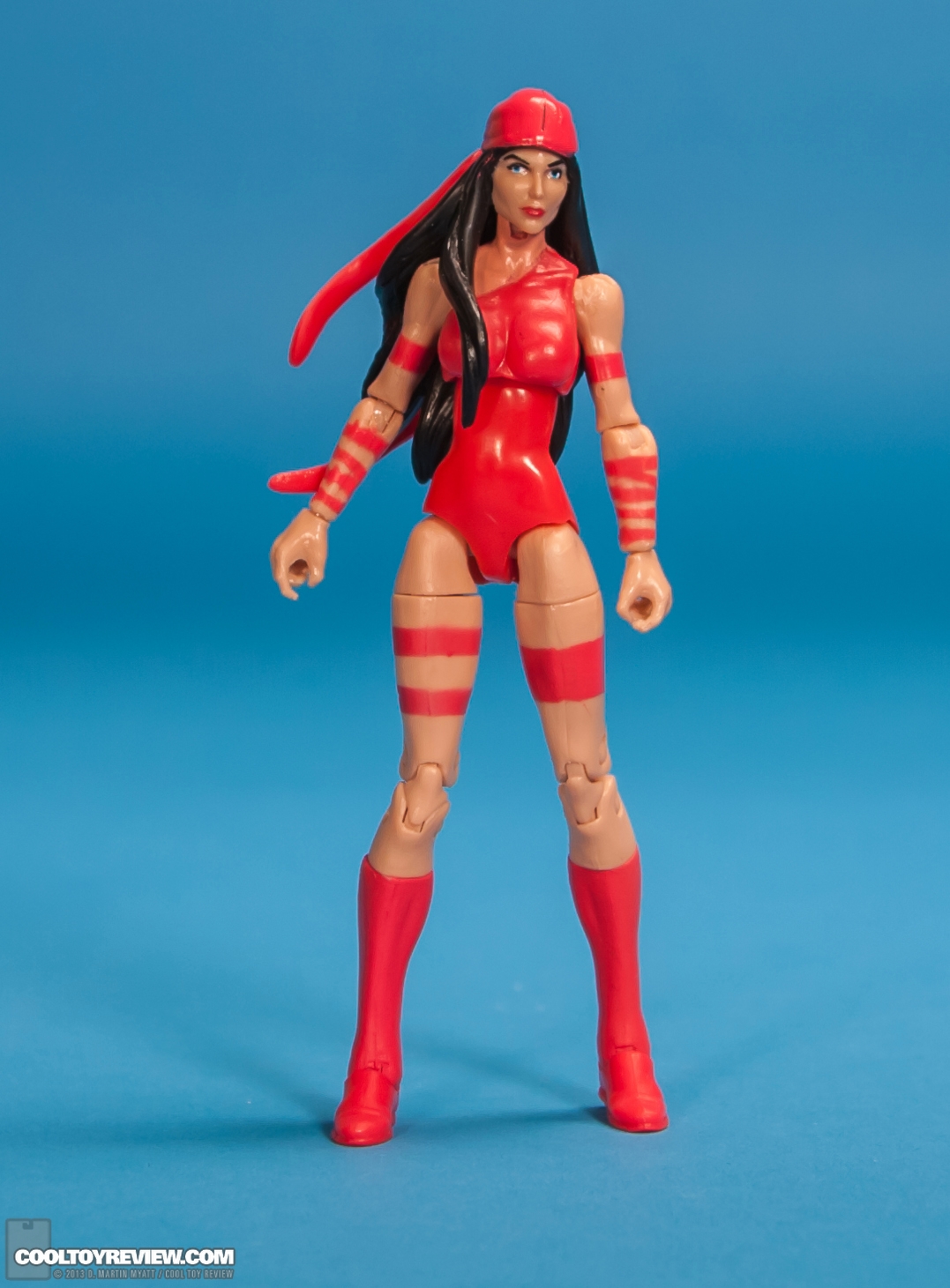 Series-5-06-Elektra-Marvel-Universe-Hasbro-2013-001.jpg