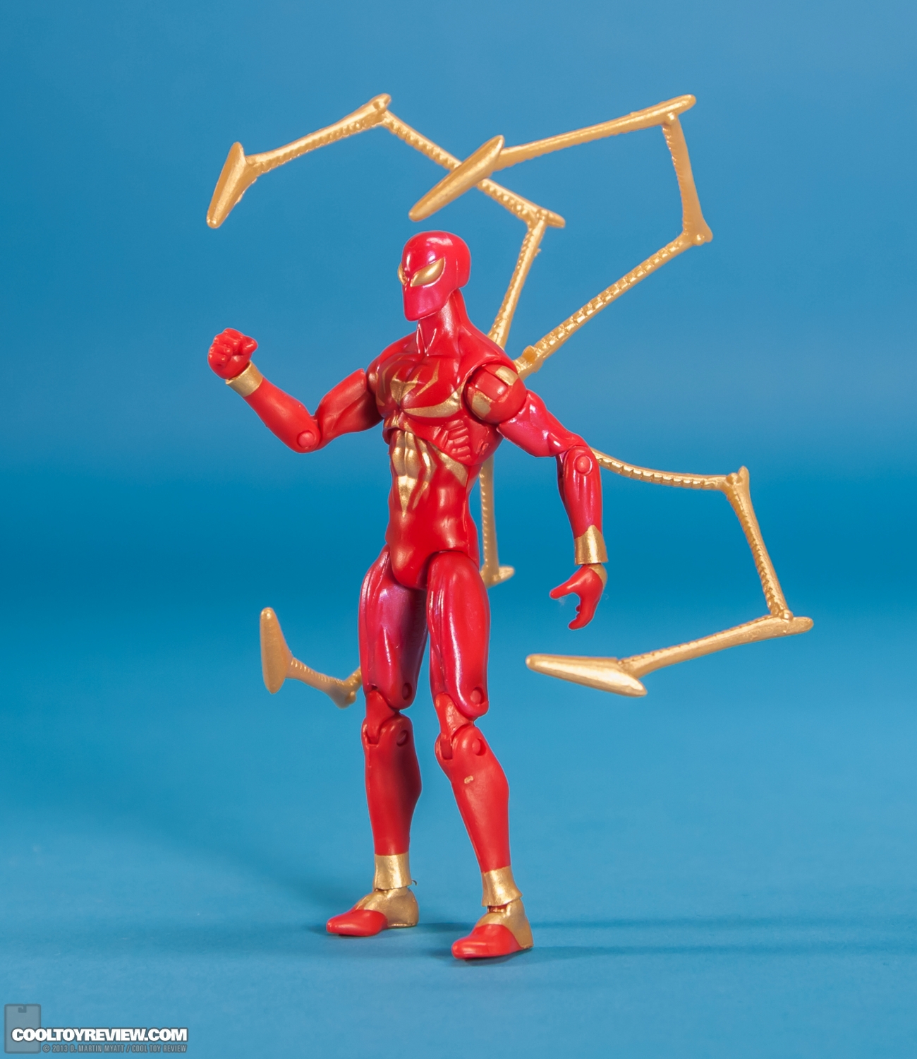 Series-5-08-Iron-Spider-Marvel-Universe-Hasbro-2013-003.jpg