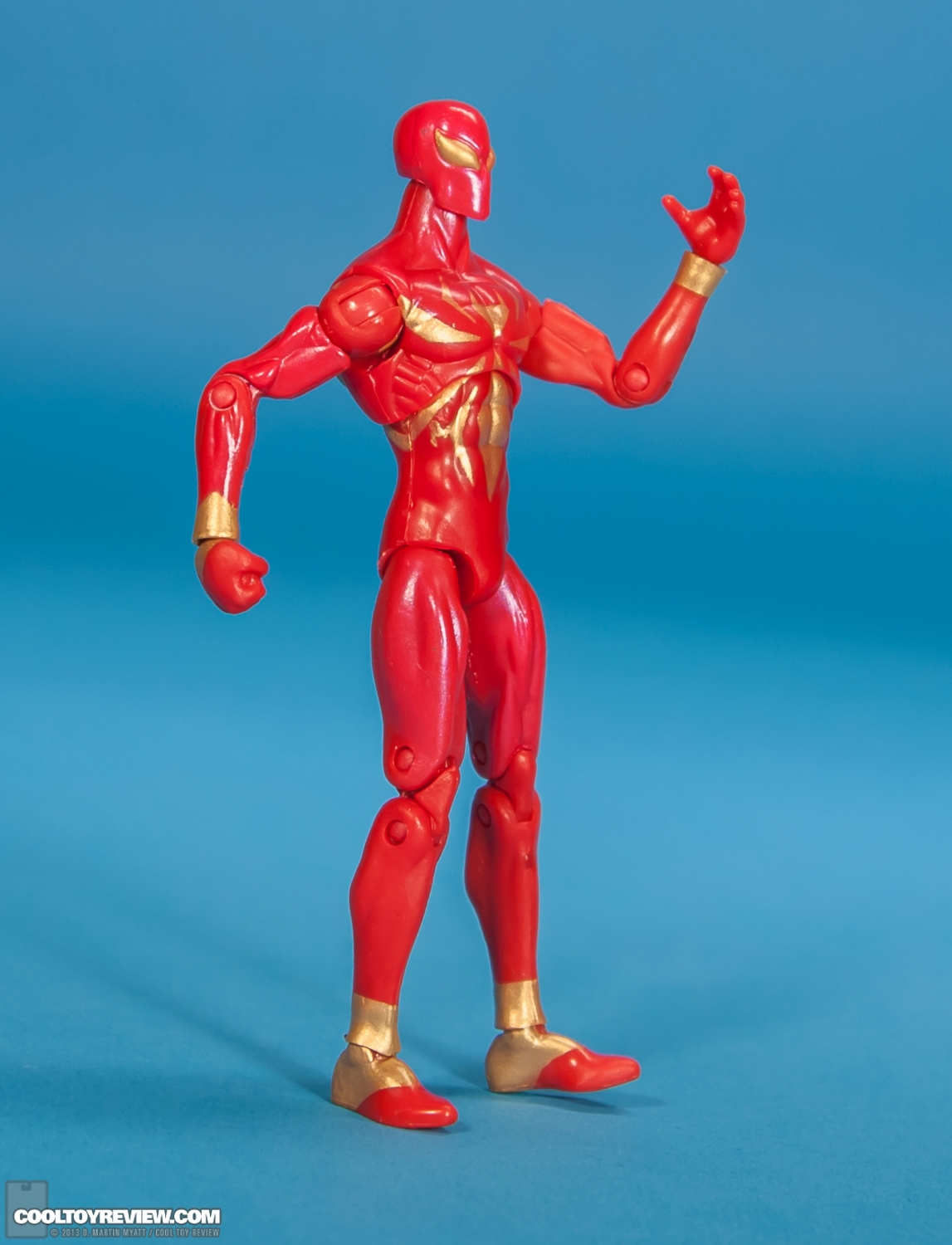 Series-5-08-Iron-Spider-Marvel-Universe-Hasbro-2013-006.jpg