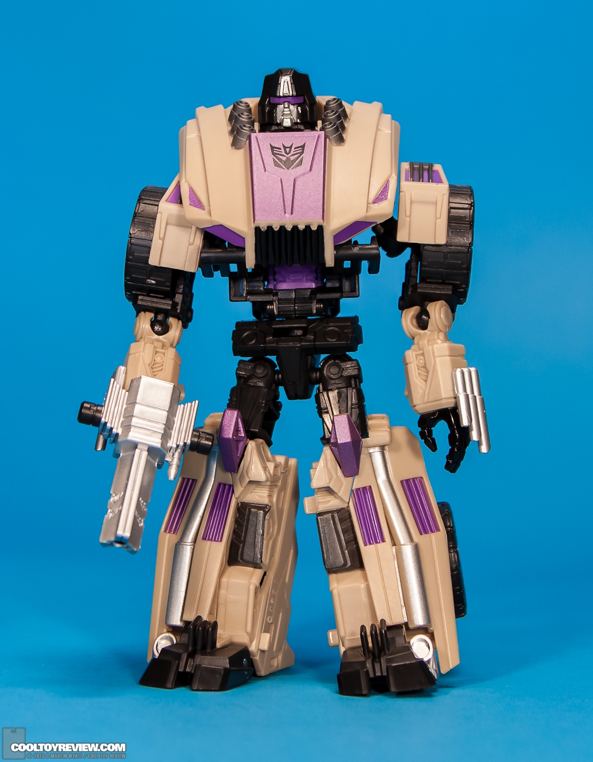 Bruticus_Transformers_Generations_2012_SDCC_Hasbro-09.jpg