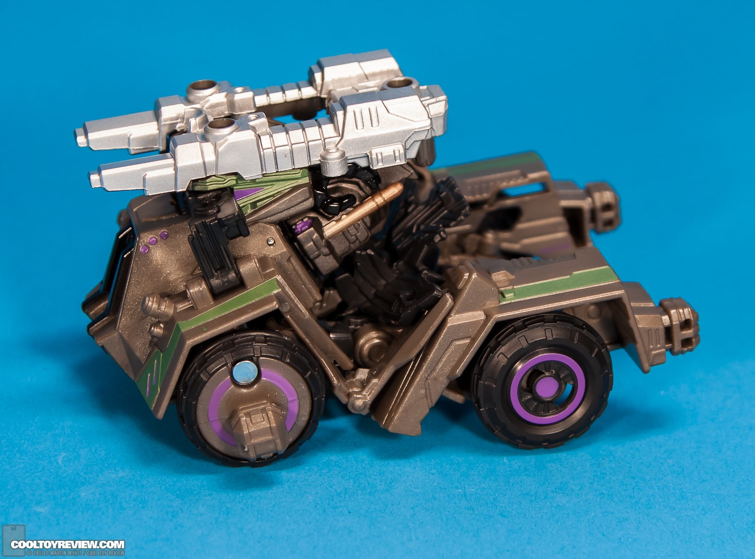 Bruticus_Transformers_Generations_2012_SDCC_Hasbro-15.jpg