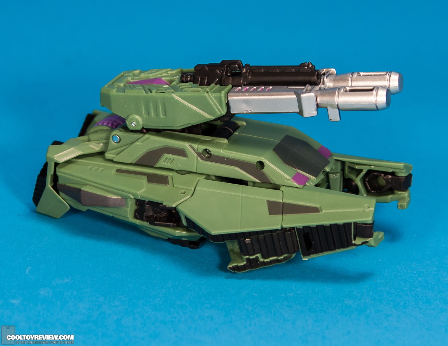 Bruticus_Transformers_Generations_2012_SDCC_Hasbro-30.jpg