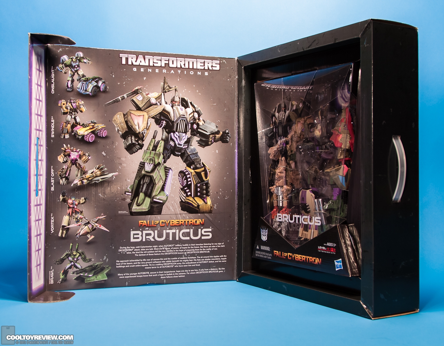 Bruticus_Transformers_Generations_2012_SDCC_Hasbro-62.jpg