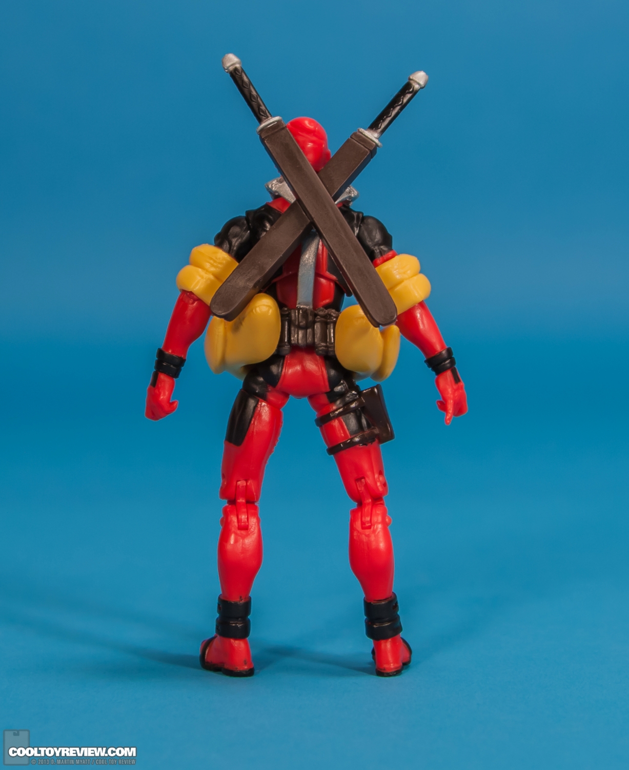 Deadpool-Corps-Marvel-Universe-2013-SDCC-Hasbro-004.jpg