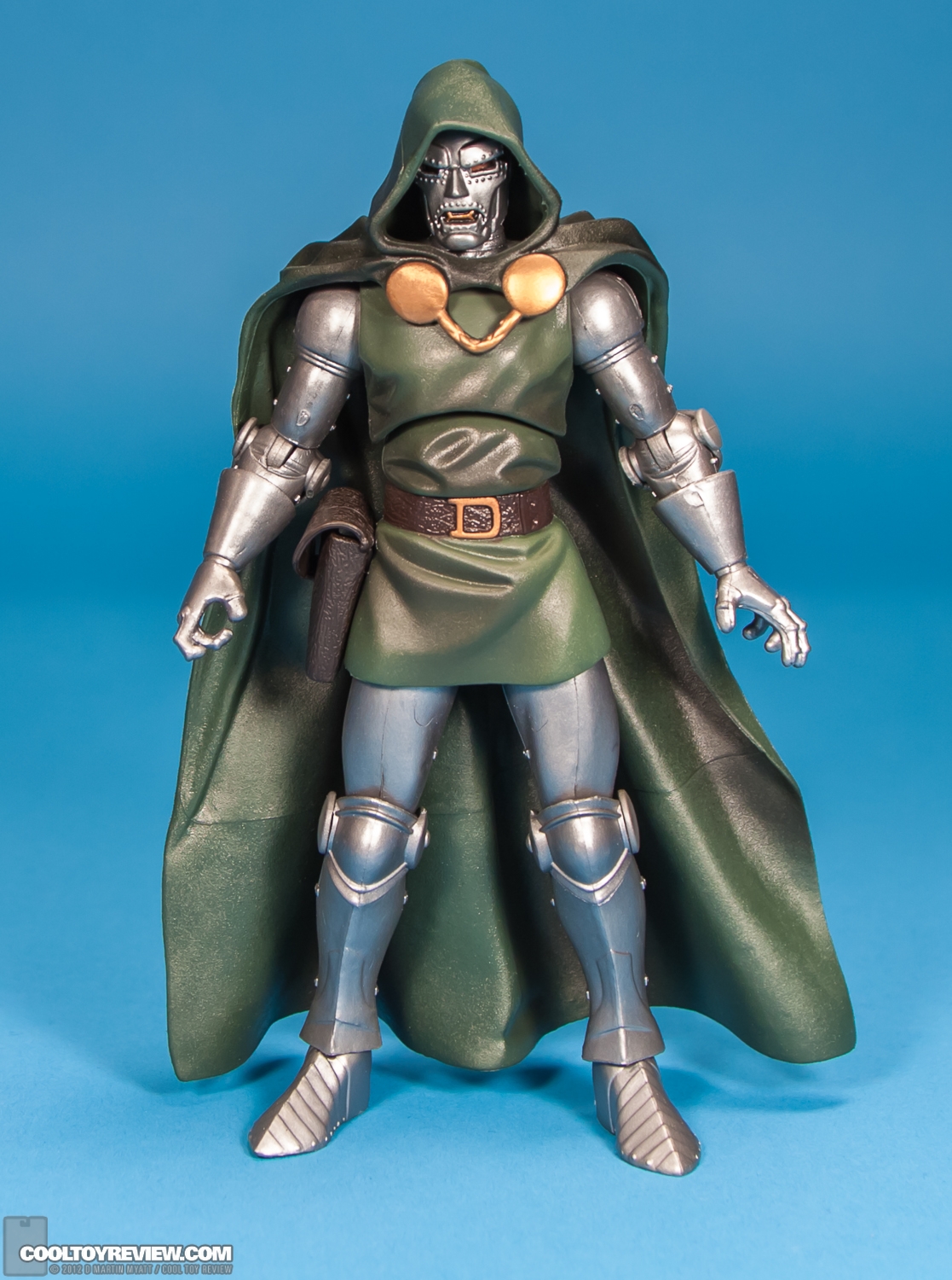 Dr_Doom_Marvel_Legends_Hasbro-01.jpg