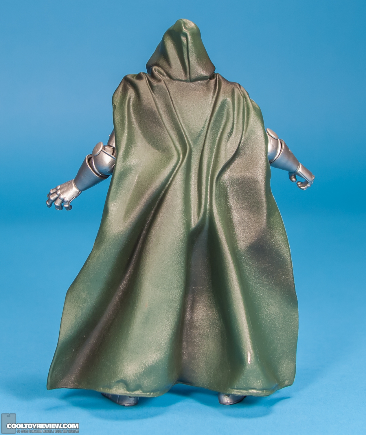 Dr_Doom_Marvel_Legends_Hasbro-04.jpg