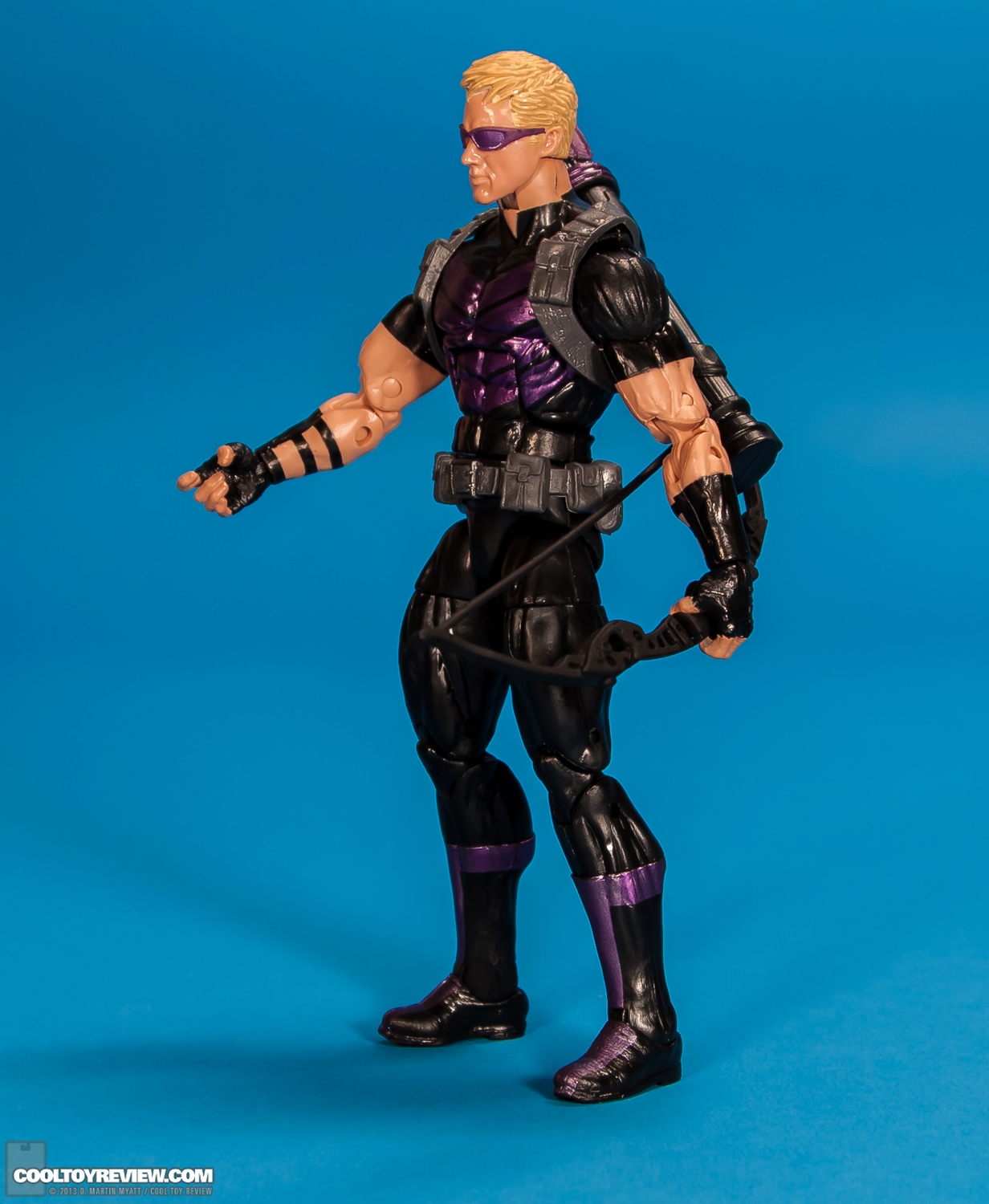 Hawkeye-Marvel-Legends-Rocket-Raccoon-Series-Hasbro-007.jpg