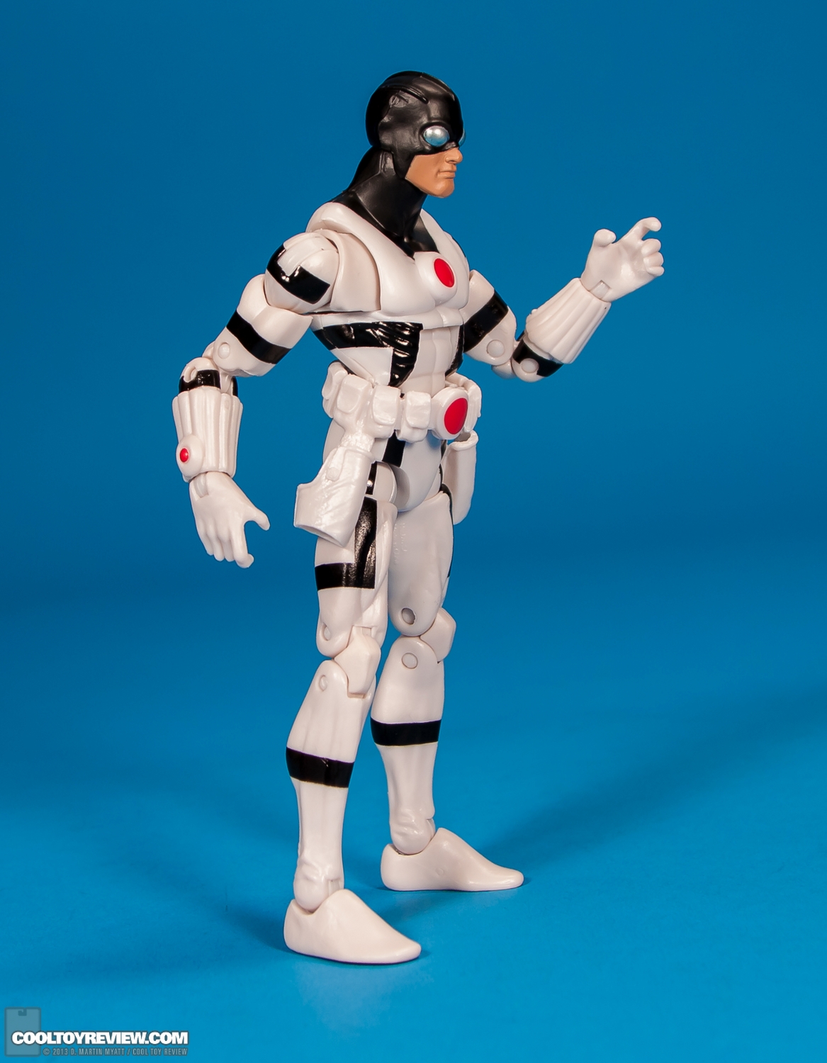 Marvel-Legends-Hit-Monkey-Warriors-Of-The-Mind-Protector-002.jpg