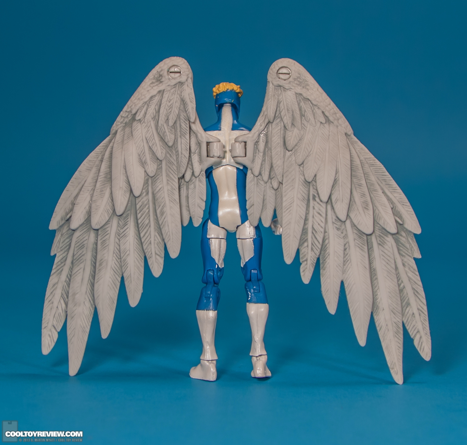 Marvel_Universe_Angel_X-Men_Hasbro-008.jpg