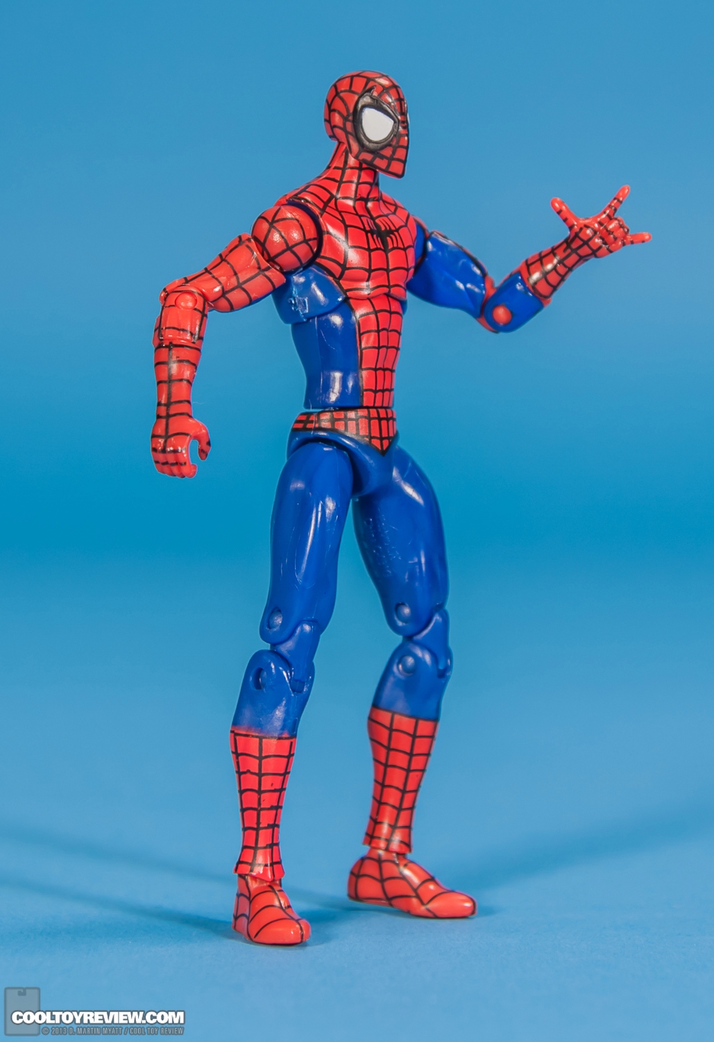 Marvel_Universe_Ultimate_Spider-Man_Peter_Parker_Hasbro-002.jpg