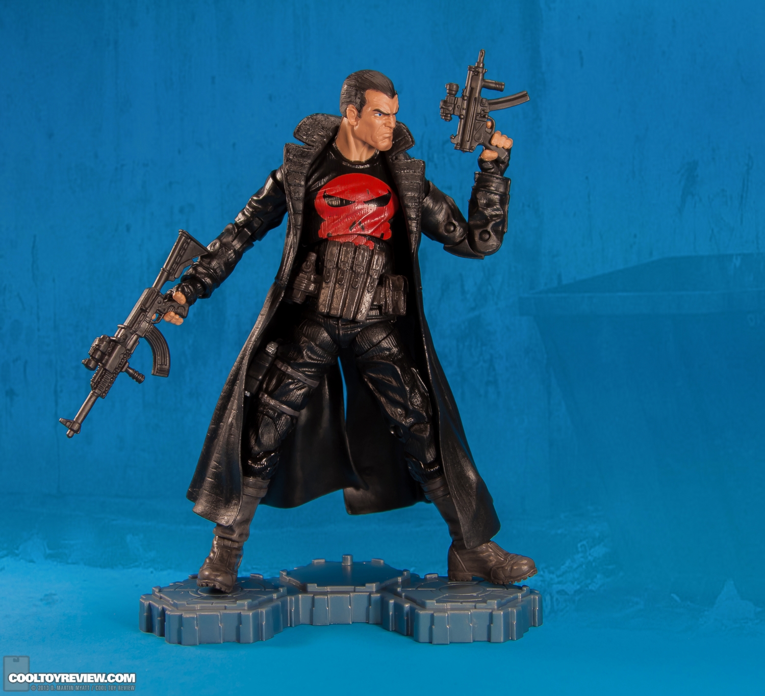 Punisher-Thunderbolts-Marvels-Knights-Marvel-Legends-008.jpg