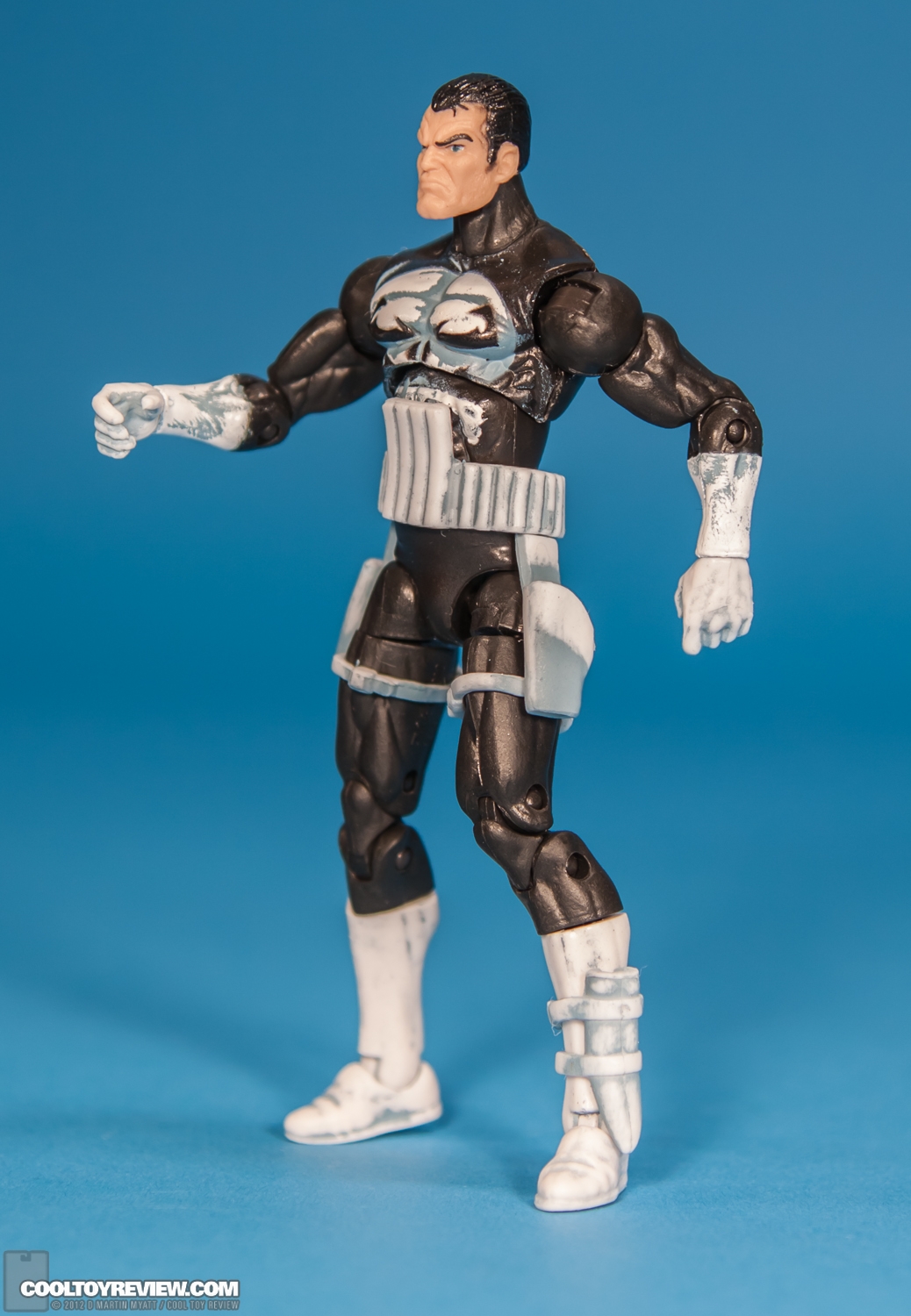 Punisher_Marvel_Universe_Hasbro-03.jpg