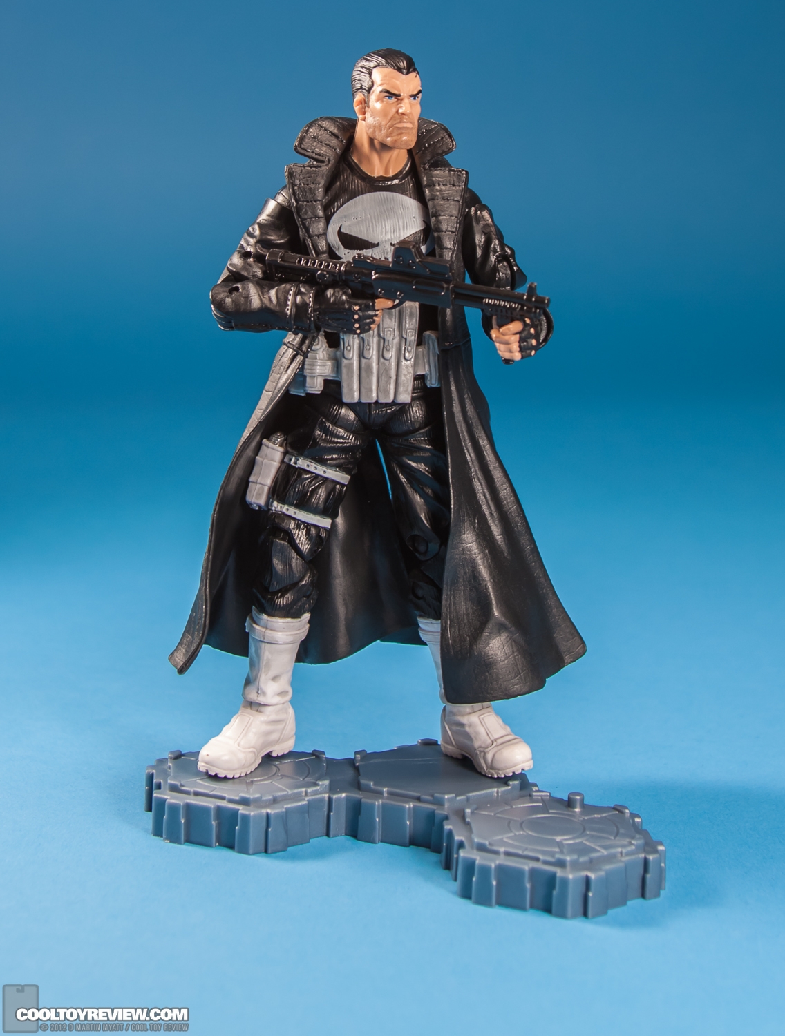 Punisher_Marvels_Knights_Marvel_Legends_Hasbro-14.jpg