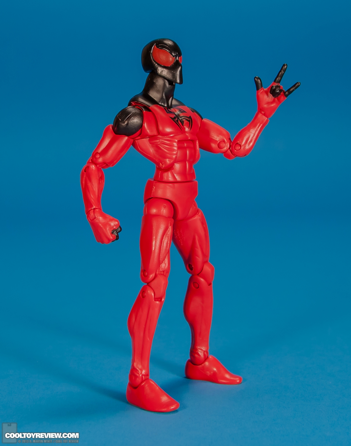 Scarlet-Spider-Marvel-Legends-Rocket-Raccoon-Series-Hasbro-002.jpg