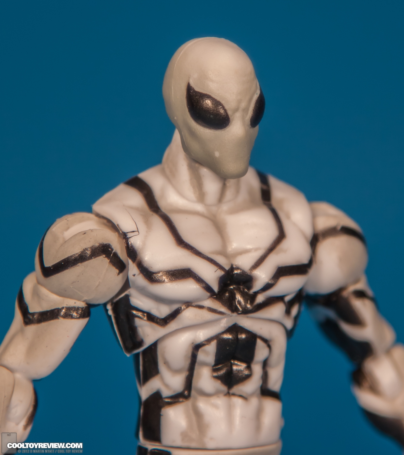Spider-Man_FF_Future_Foundation_Marvel_Universe_Hasbro-06.jpg