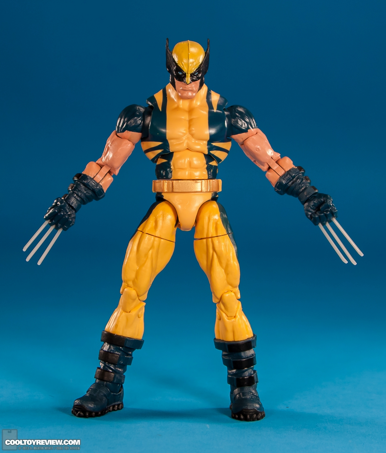 Wolverine-Marvel-Legends-Puck-Series-Hasbro-001.jpg