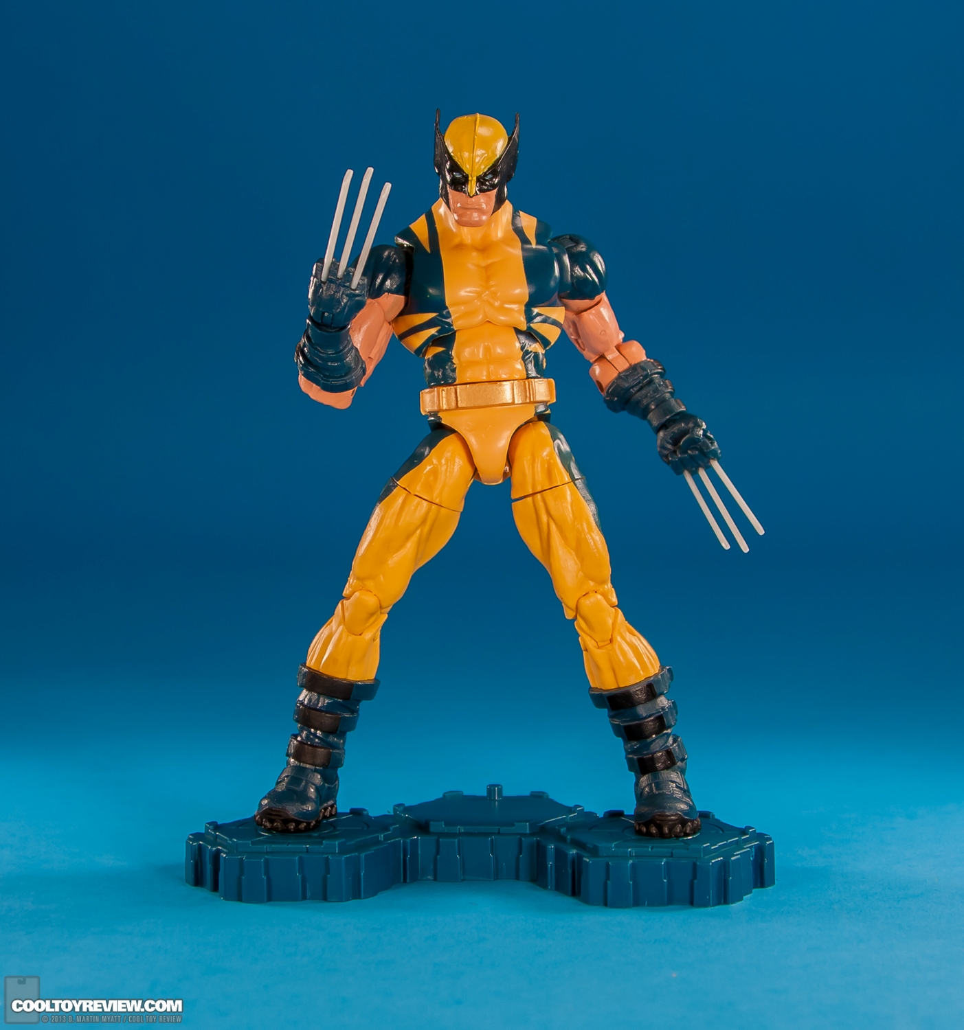 Wolverine-Marvel-Legends-Puck-Series-Hasbro-011.jpg