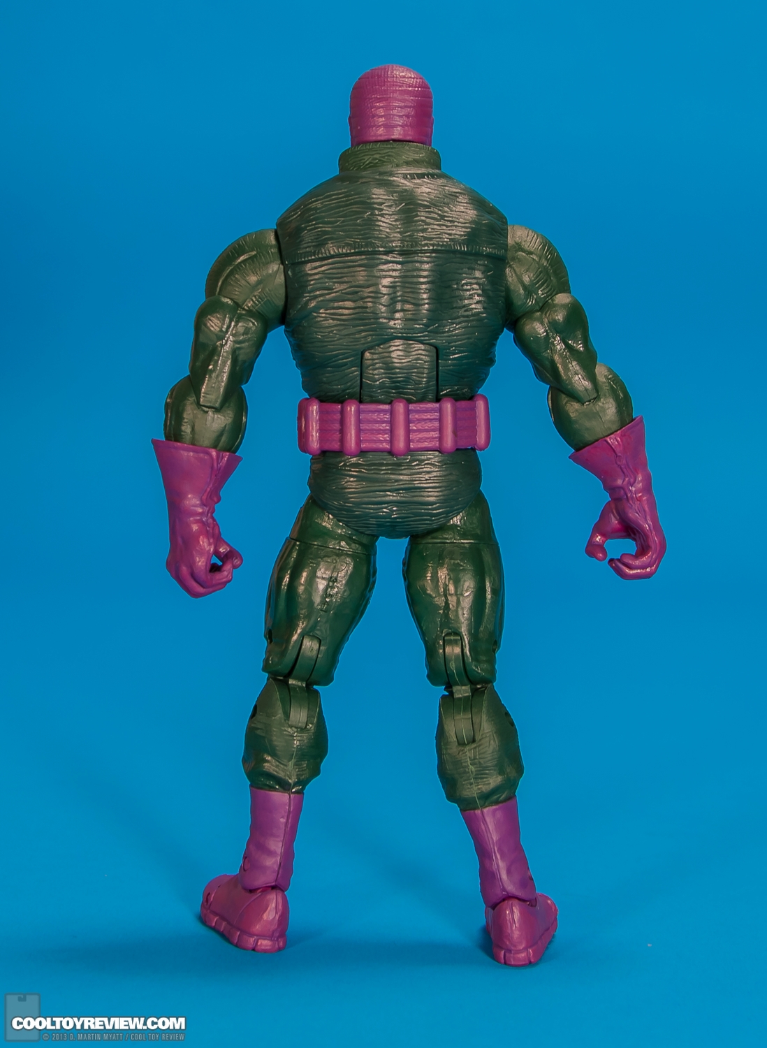 Wrecker-Marvel-Legends-Rocket-Raccoon-Series-Hasbro-004.jpg