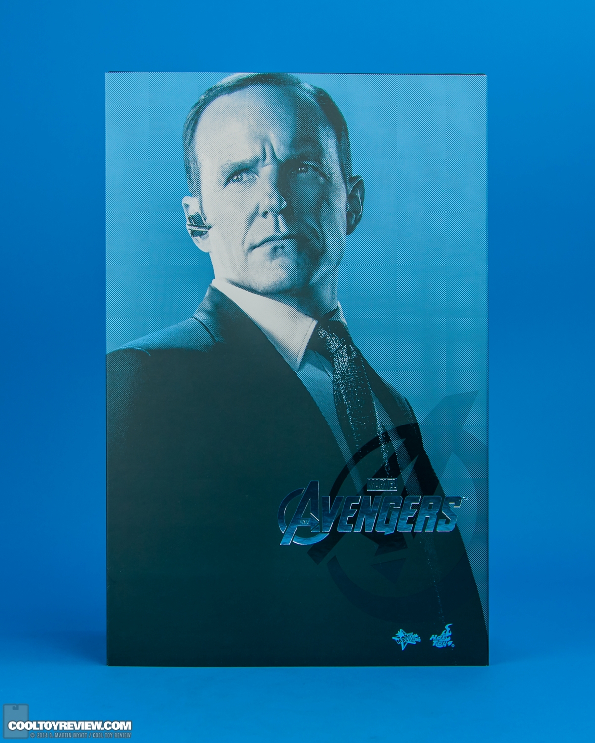 Agent-Phil-Coulson-Avengers-MMS-189-Hot-Toys-028.jpg