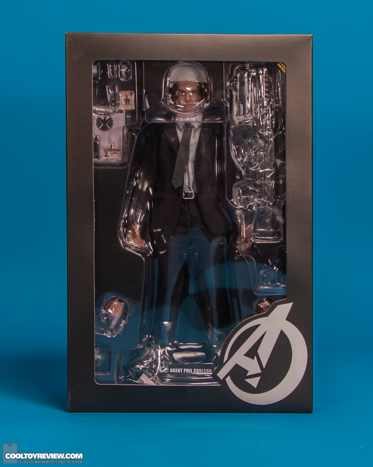 Agent-Phil-Coulson-Avengers-MMS-189-Hot-Toys-032.jpg