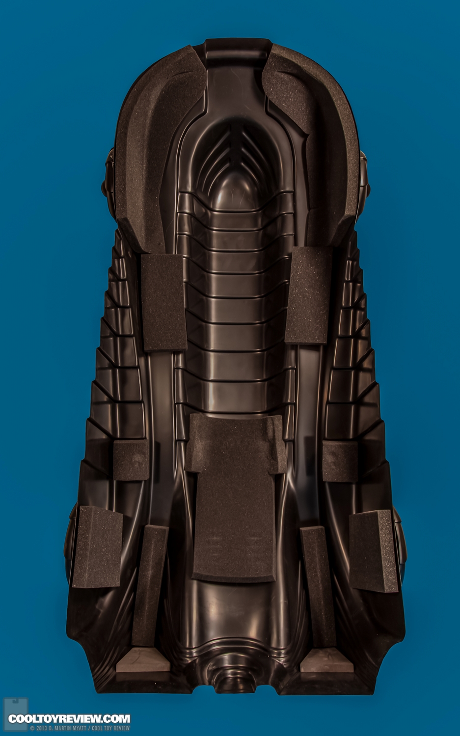 Batman-1989-Burton-Batmobile-Hot-Toys-013.jpg