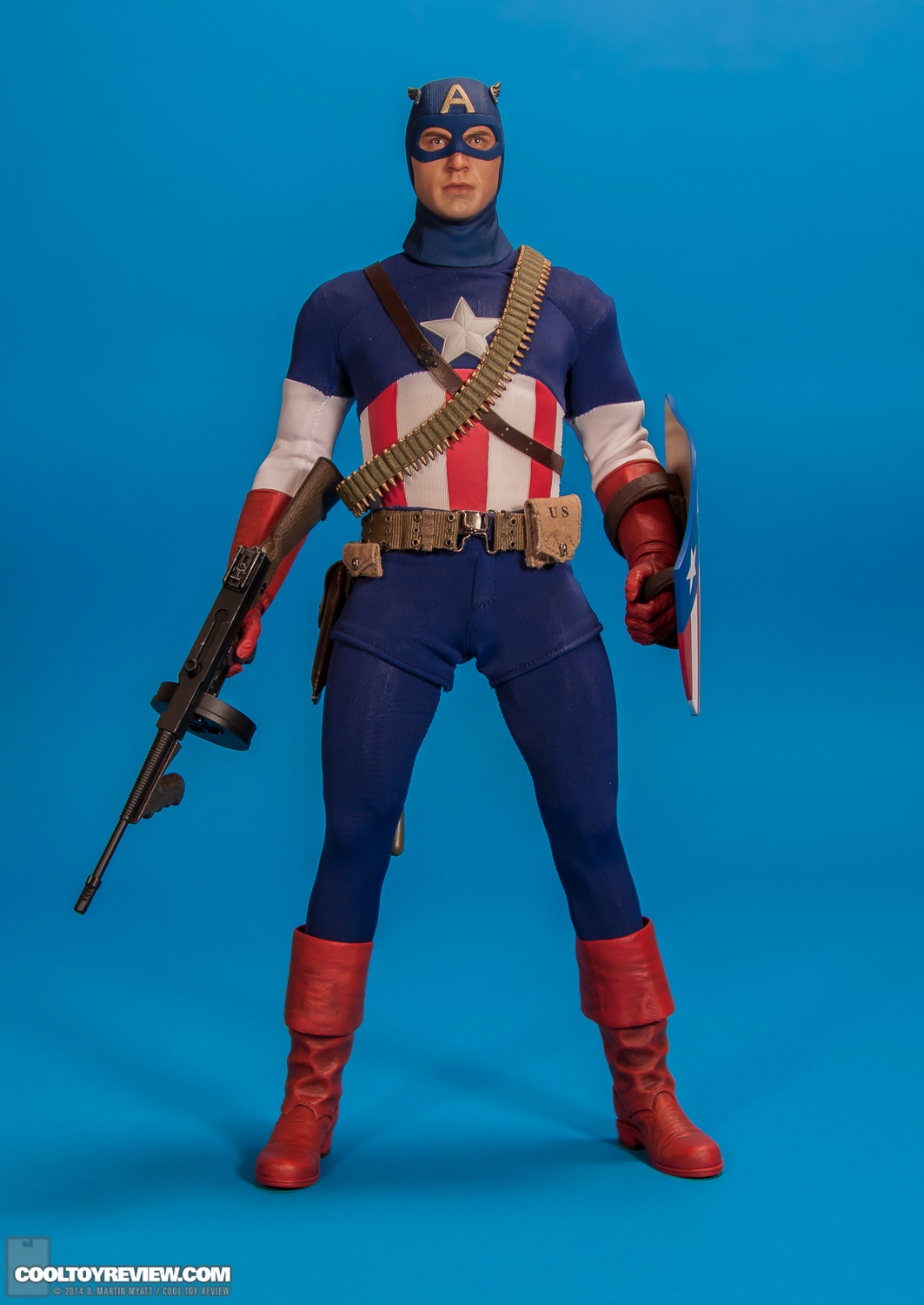 Captain-America-Star-Spangled-Man-MMS-205-Hot-Toys-005.jpg