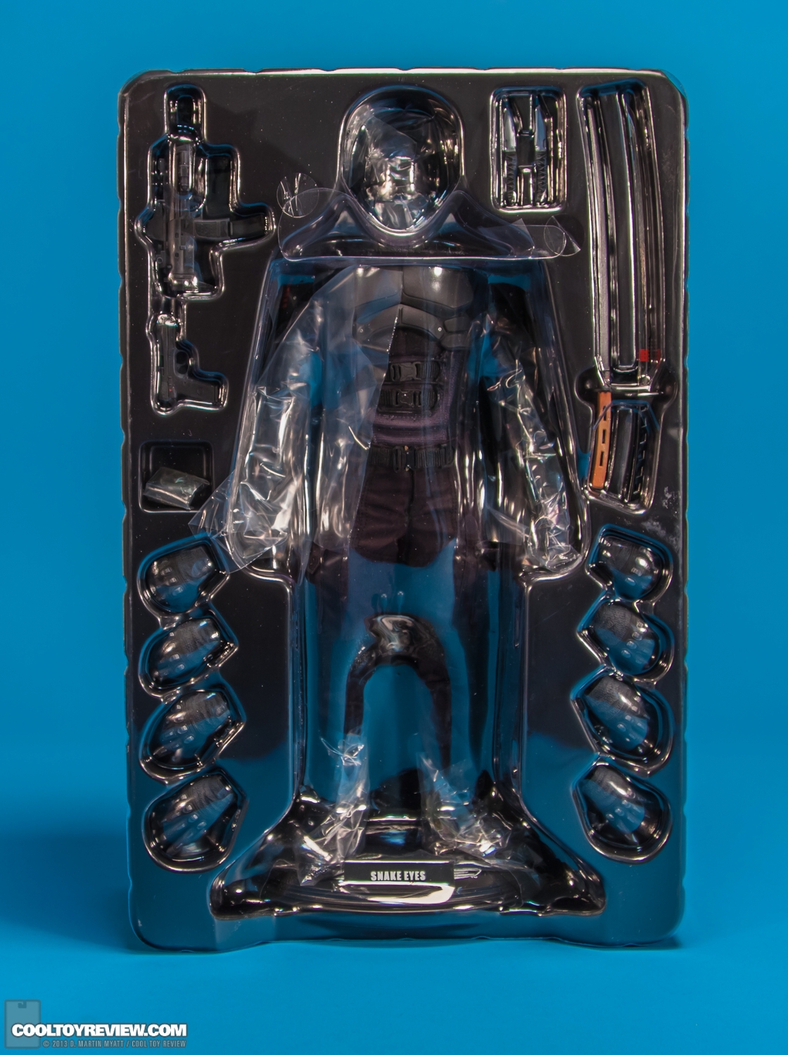 GI-Joe-Retaliation-Snake-Eyes-Hot-Toys-025.jpg