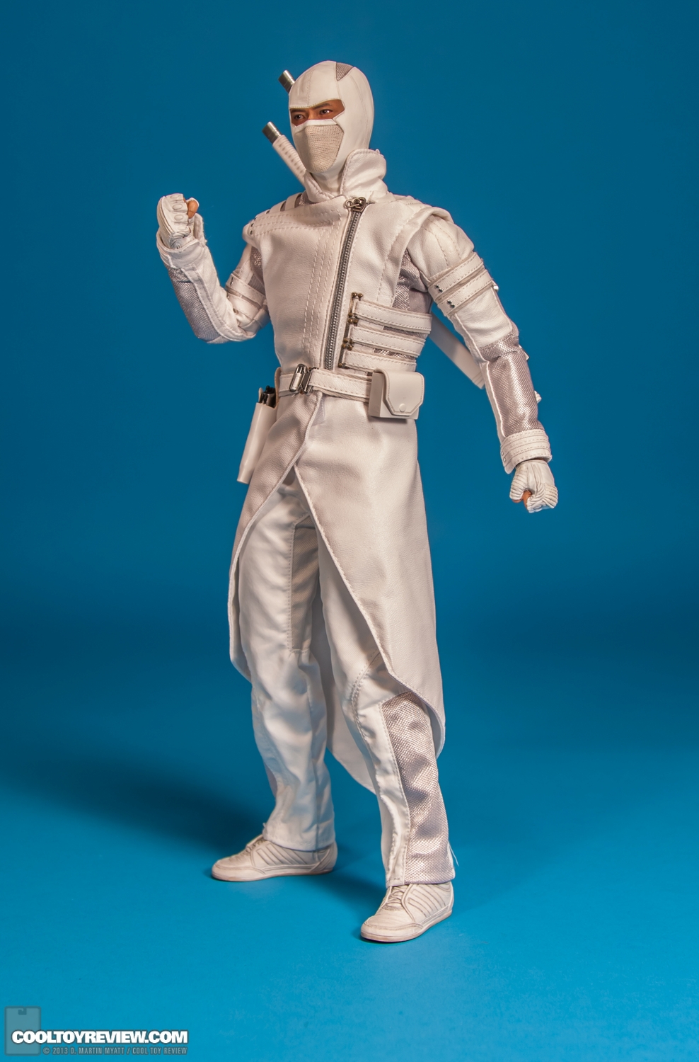 GI-Joe-Retaliation-Storm-Shadow-Hot-Toys-003.jpg