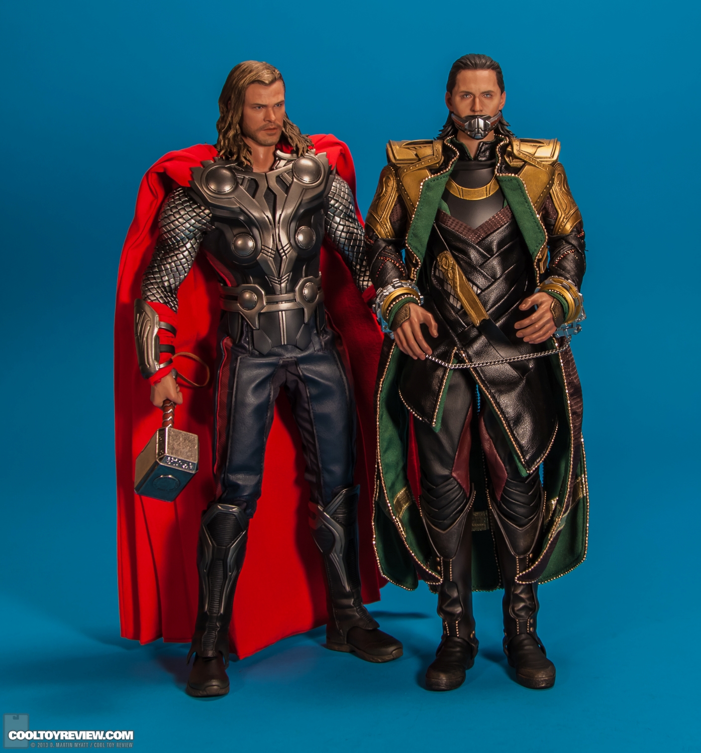 Loki-Avengers-Movie-Masterpiece-Series-Hot-Toys-028.jpg