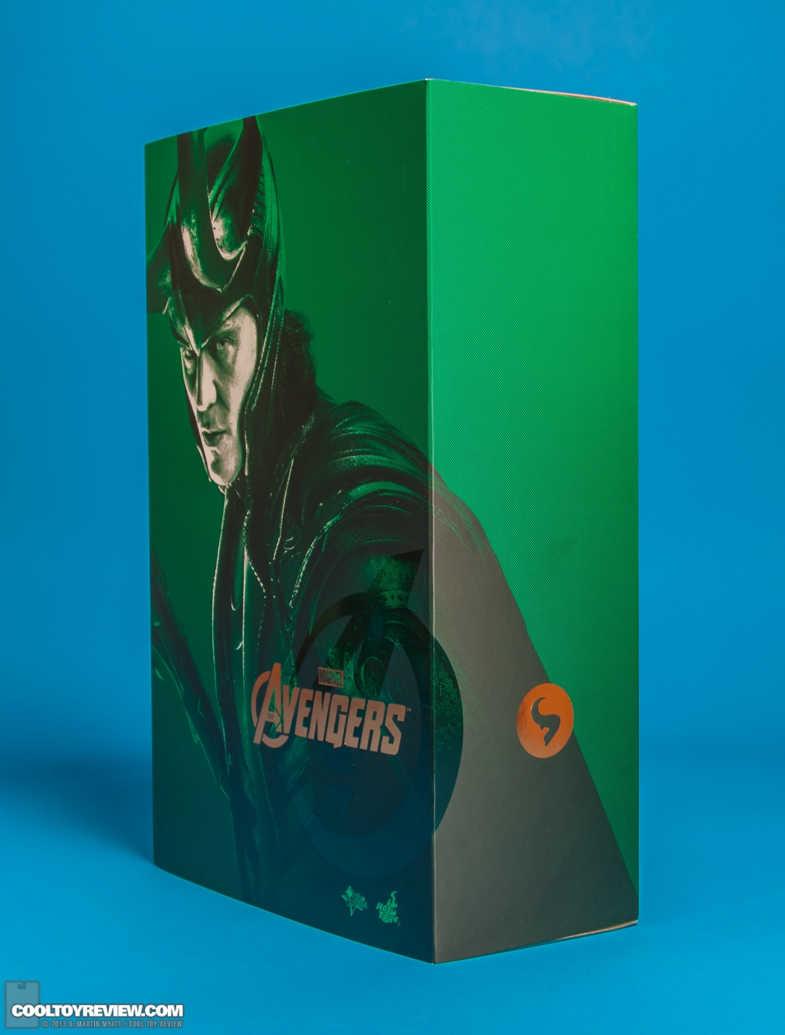 Loki-Avengers-Movie-Masterpiece-Series-Hot-Toys-032.jpg