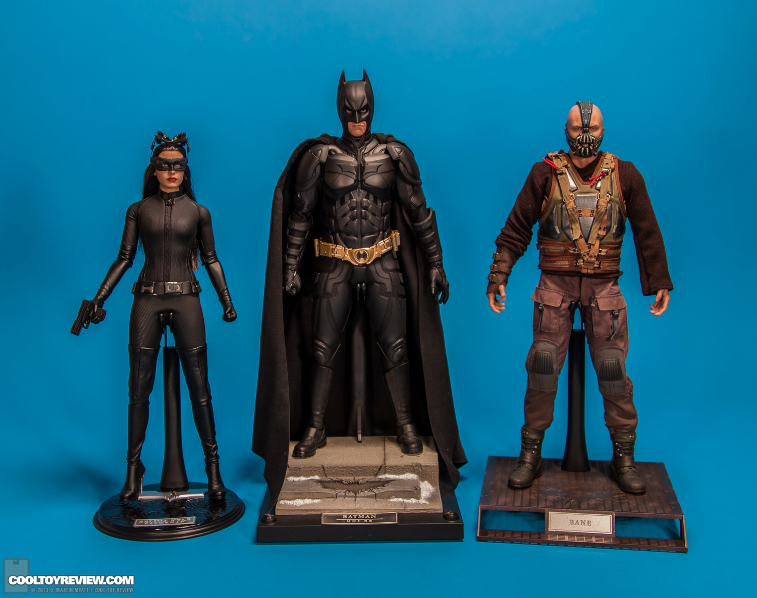 Selina-Kyle-Catwoman-Dark-Knight-Rises-Hot-Toys-022.jpg