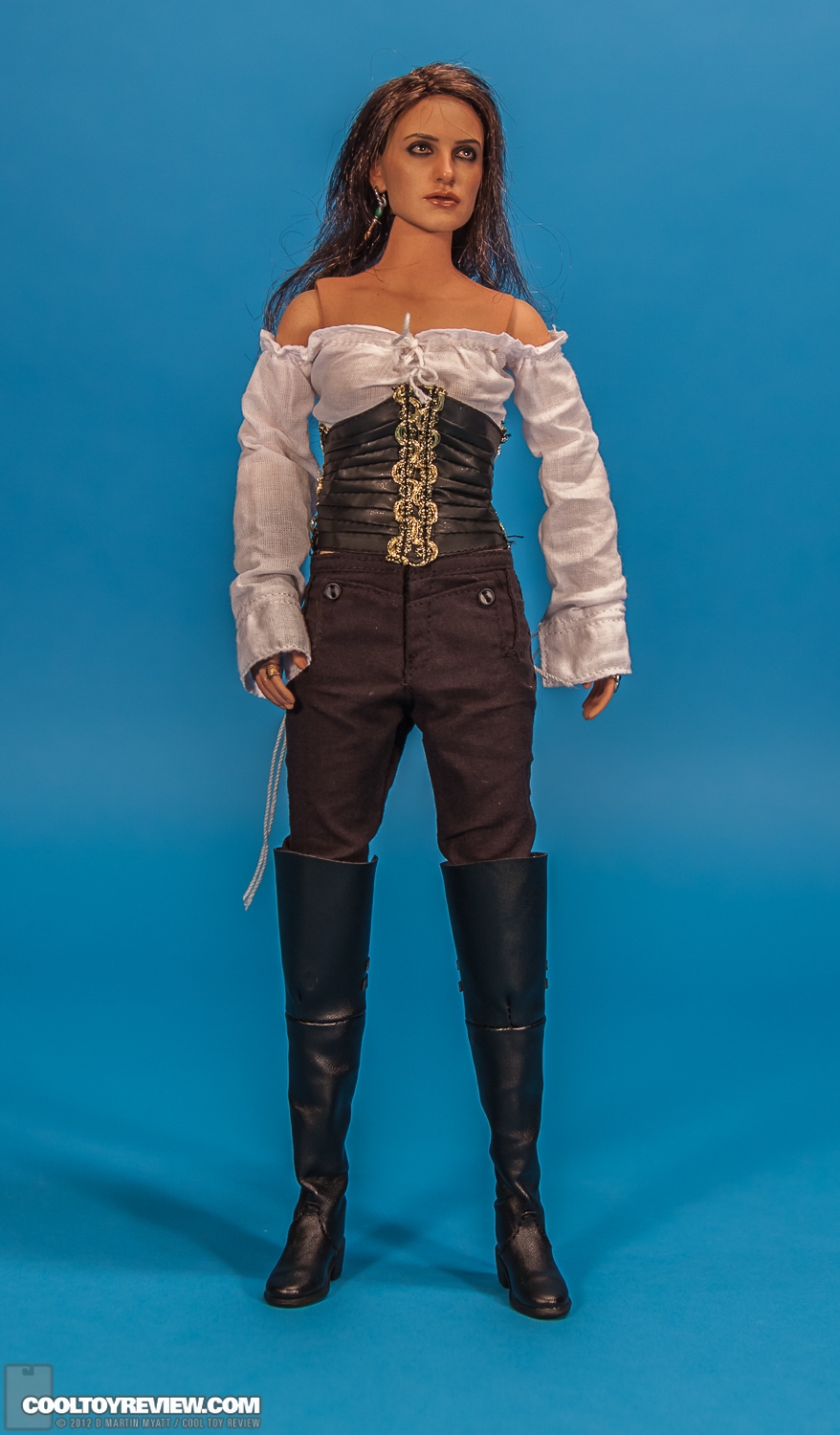 Angelica_Disney_Pirates_Of_The_Caribbean_Hot_Toys-01.jpg
