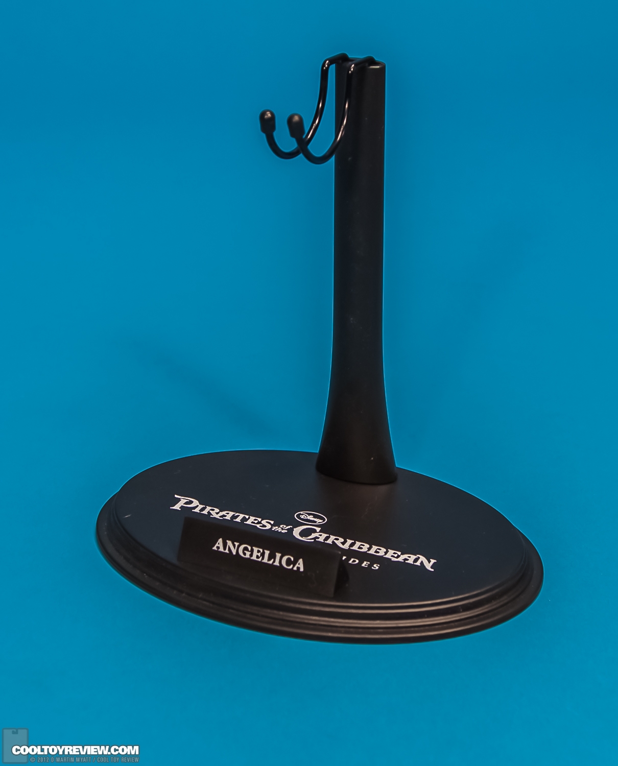 Angelica_Disney_Pirates_Of_The_Caribbean_Hot_Toys-27.jpg
