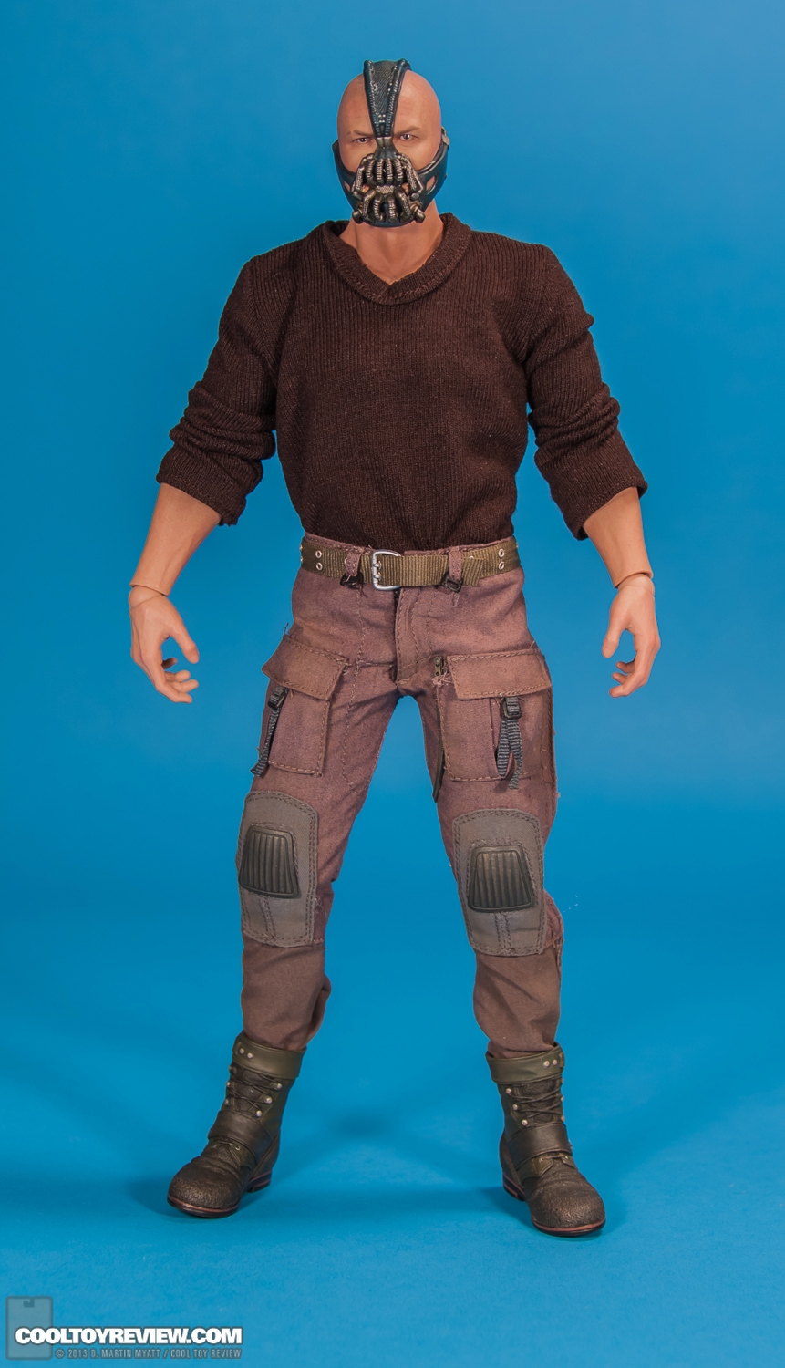 Bane_Dark_Knight_Rises_Hot_Toys_Movie_Masterpiece_Series-01.jpg