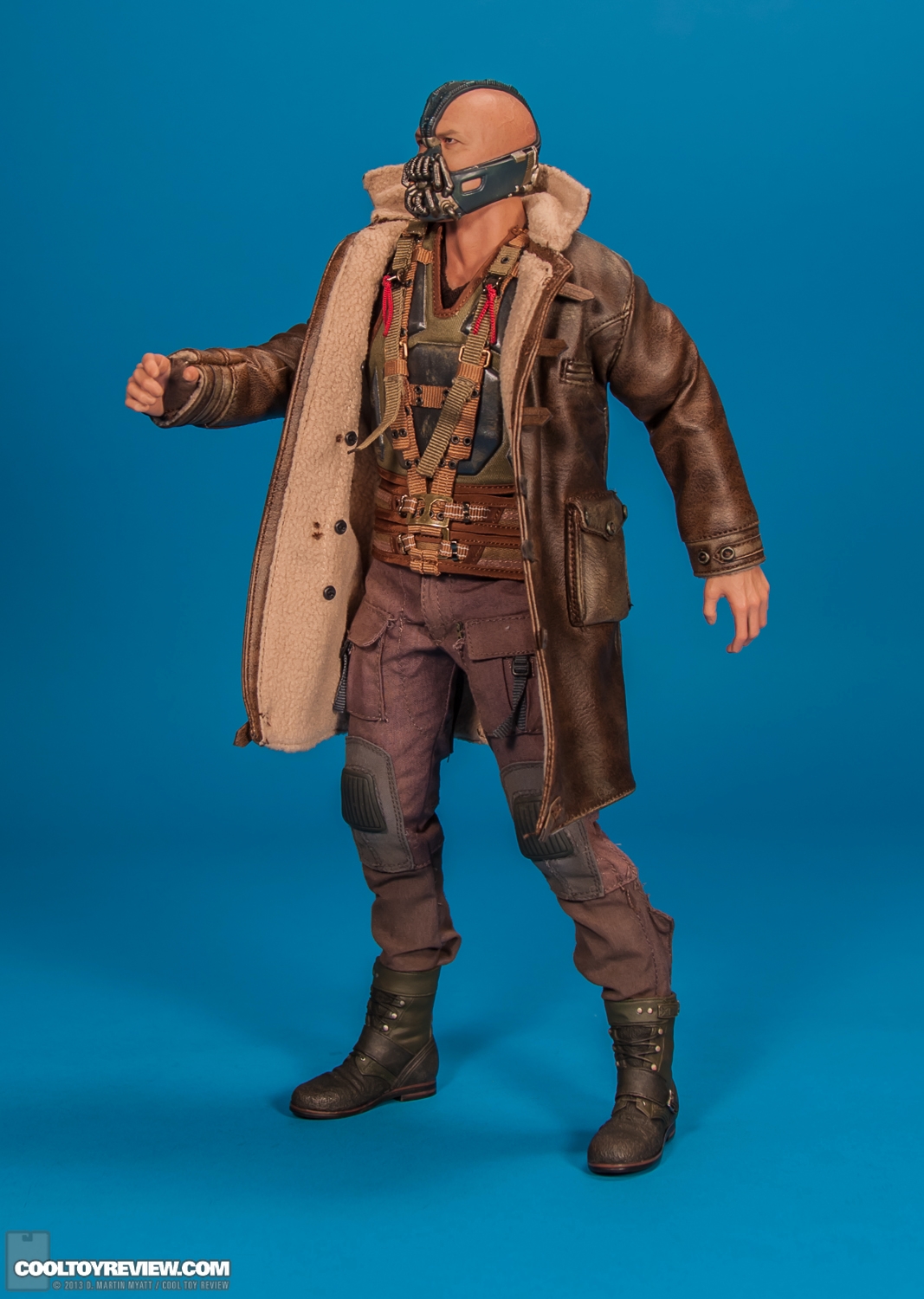 Bane_Dark_Knight_Rises_Hot_Toys_Movie_Masterpiece_Series-15.jpg
