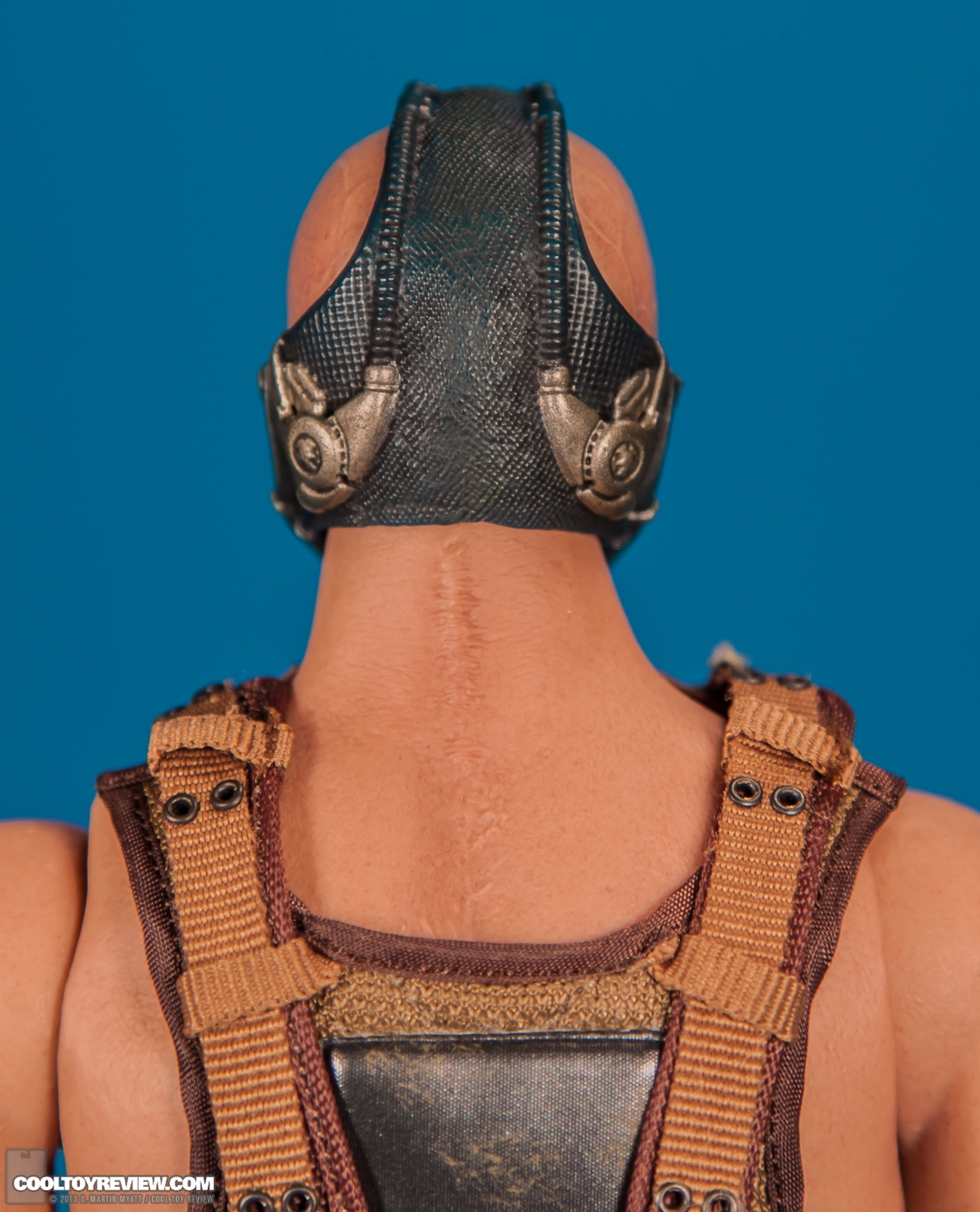 Bane_Dark_Knight_Rises_Hot_Toys_Movie_Masterpiece_Series-24.jpg