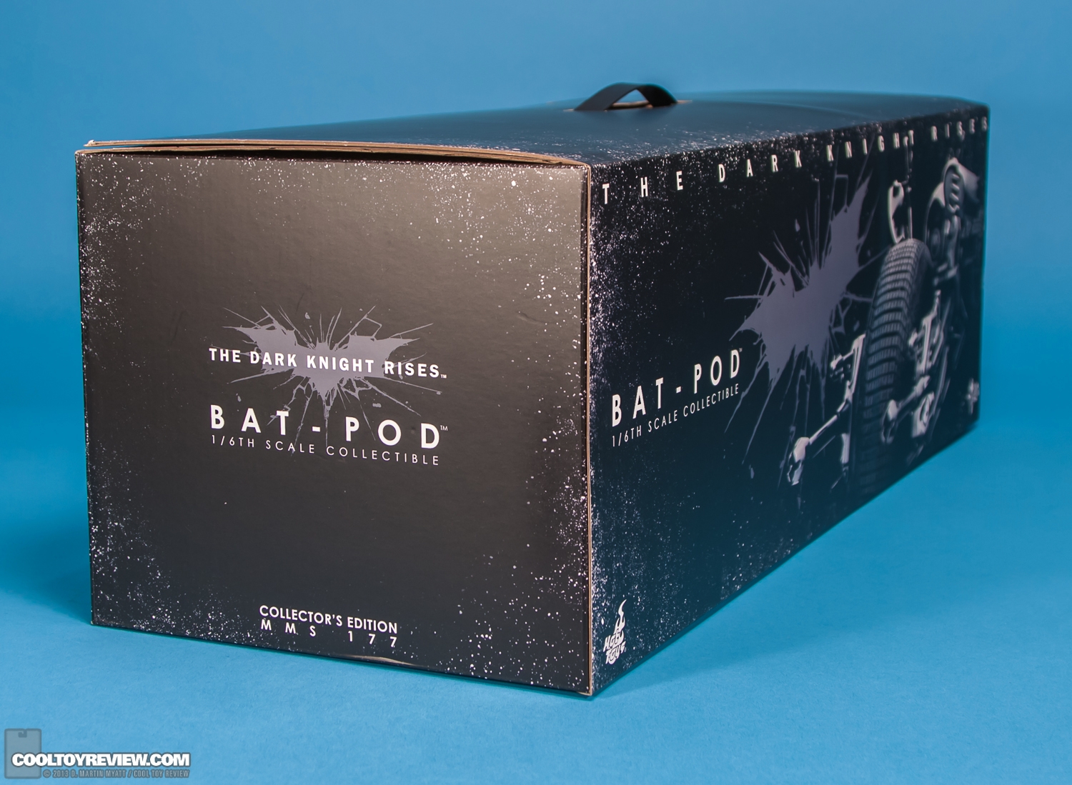 Bat-Pod_Dark_Knight_Rises_Hot_Toys-29.jpg