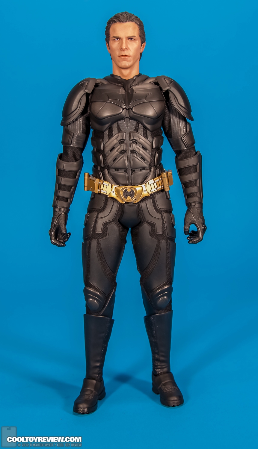 Batman_Dark_Knight_Rises_Hot_Toys-05.jpg