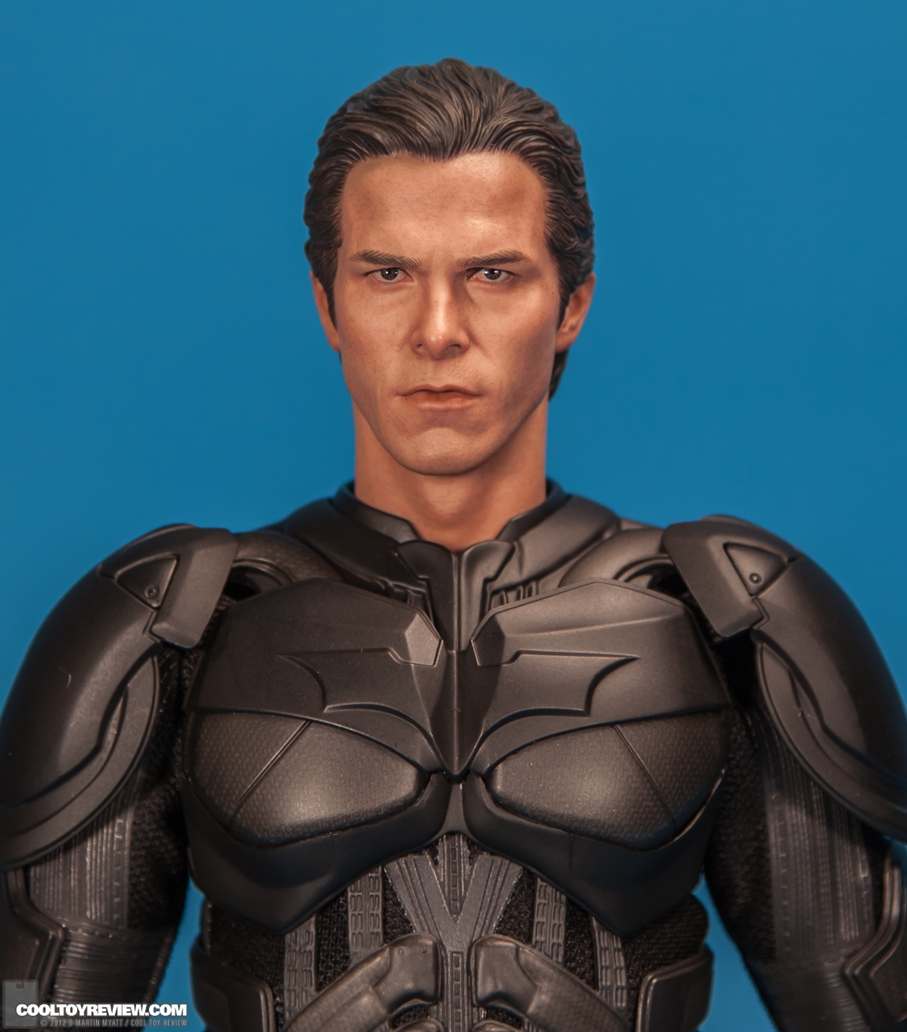 Batman_Dark_Knight_Rises_Hot_Toys-09.jpg