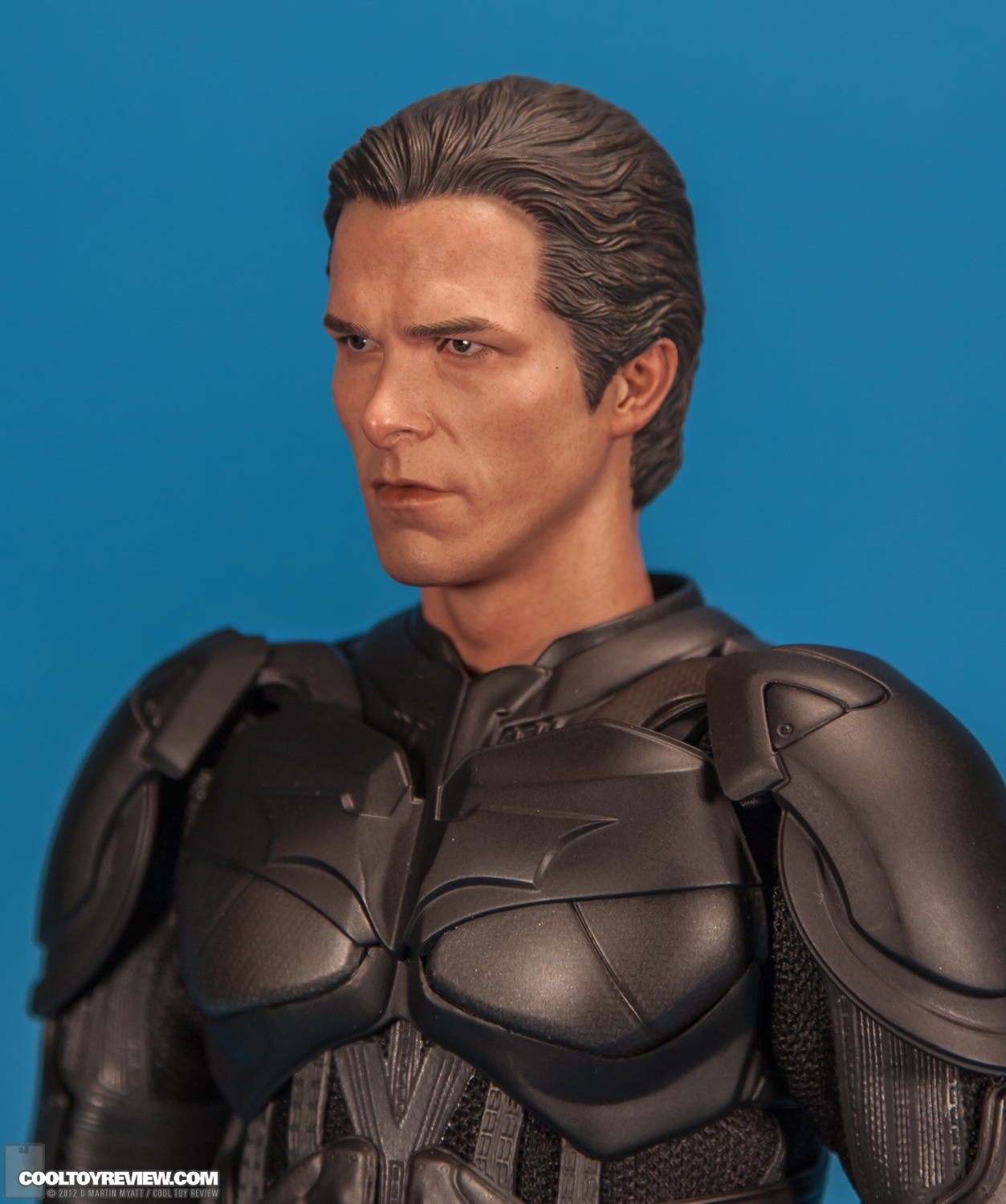 Batman_Dark_Knight_Rises_Hot_Toys-11.jpg