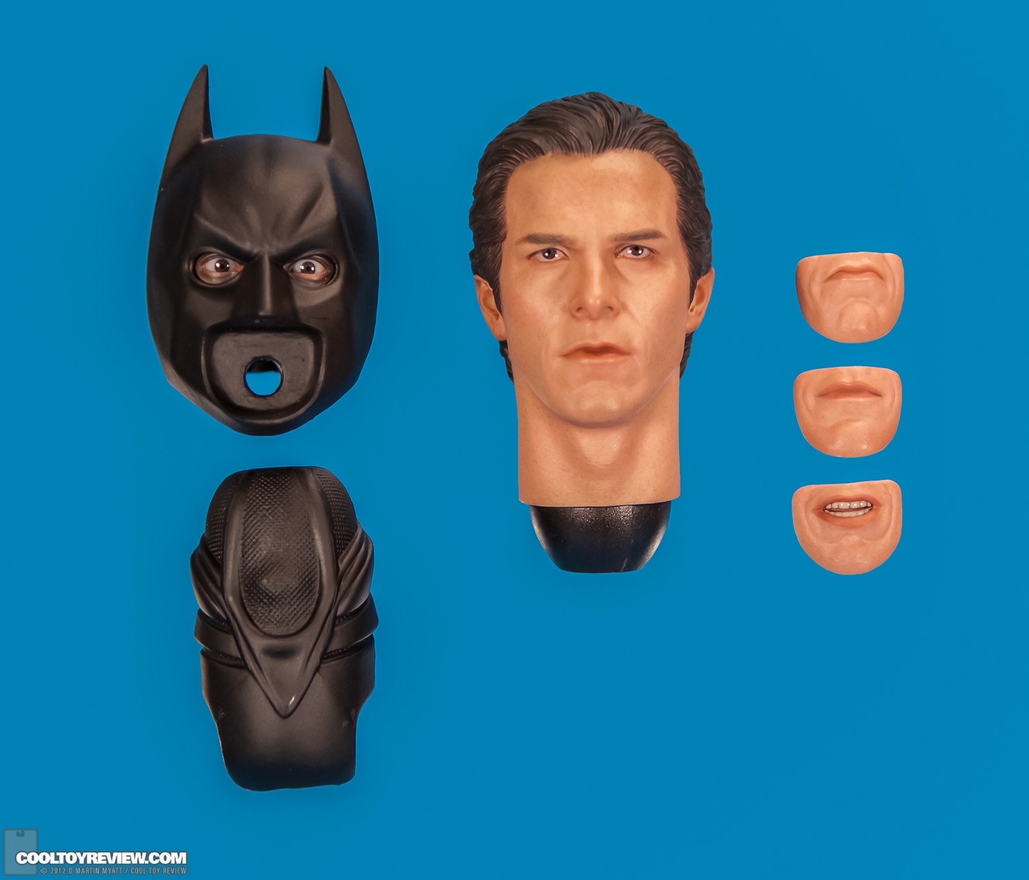 Batman_Dark_Knight_Rises_Hot_Toys-28.jpg