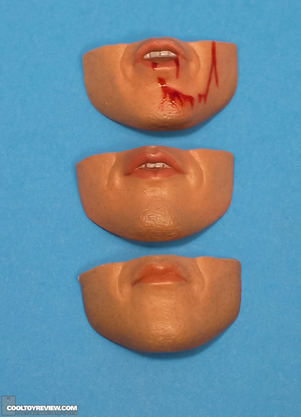 Batman_Michael_Keaton_1989_Hot_Toys_DX-19.jpg