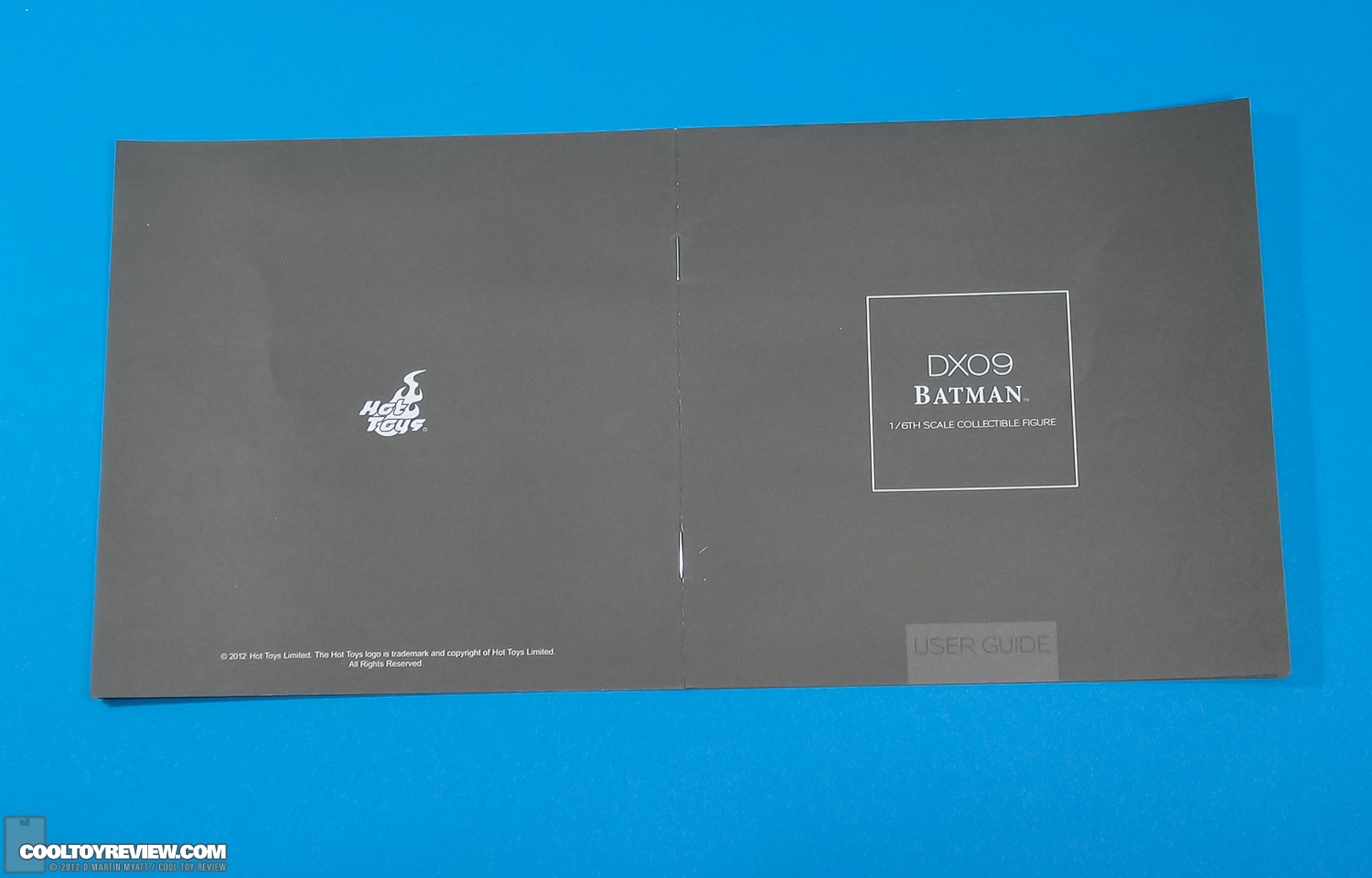 Batman_Michael_Keaton_1989_Hot_Toys_DX-29.jpg