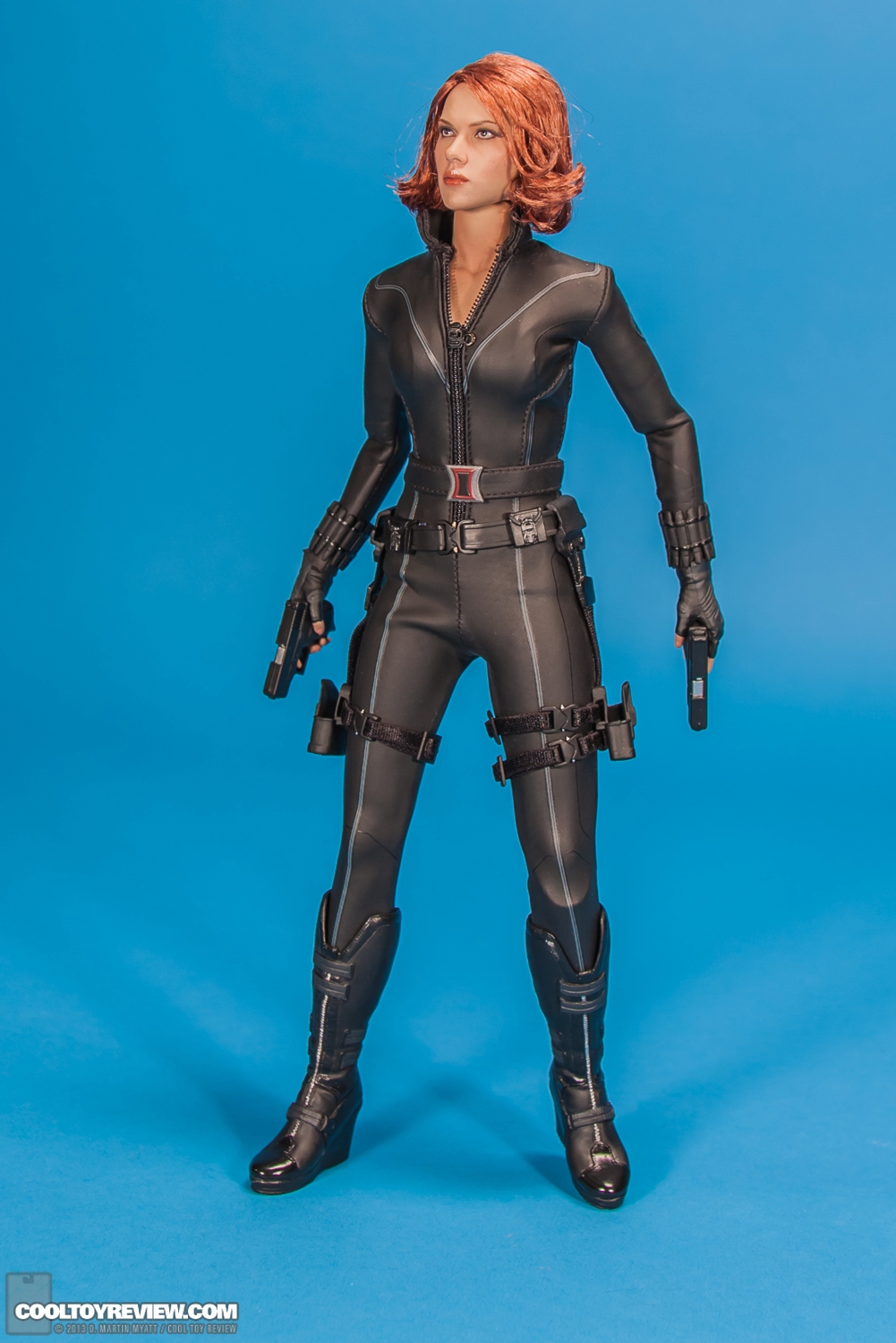 Black_Widow_Avengers_Movie_Masterpiece_Series_Hot_Toys-17.jpg