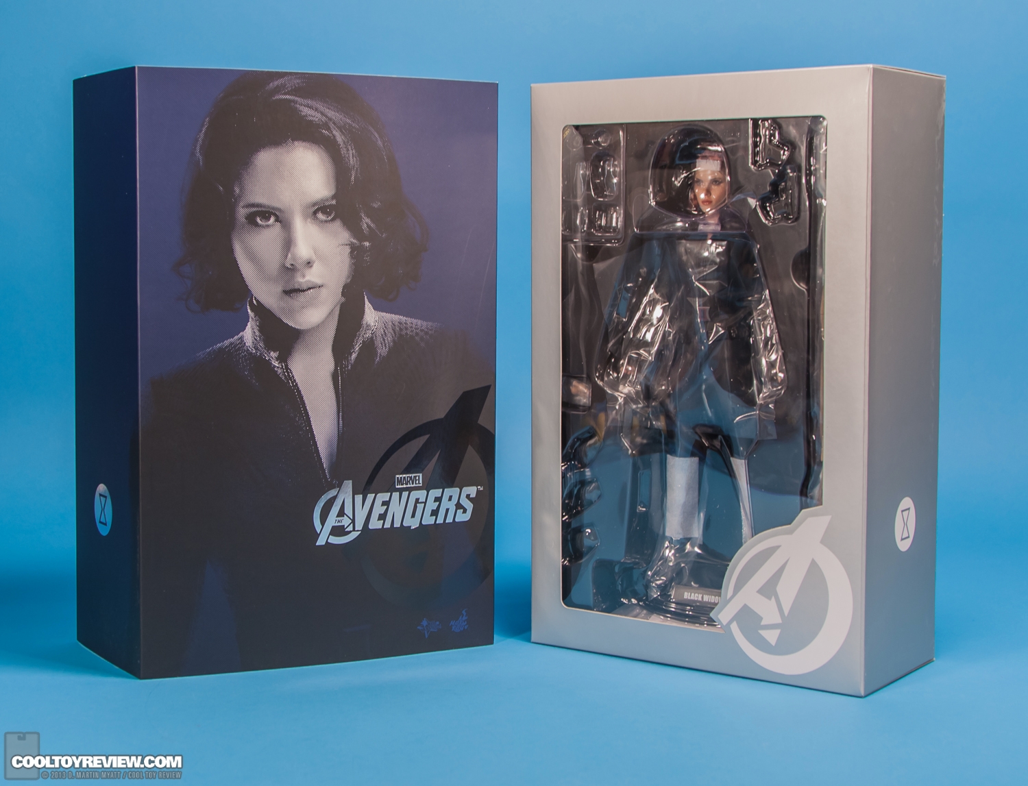 Black_Widow_Avengers_Movie_Masterpiece_Series_Hot_Toys-33.jpg